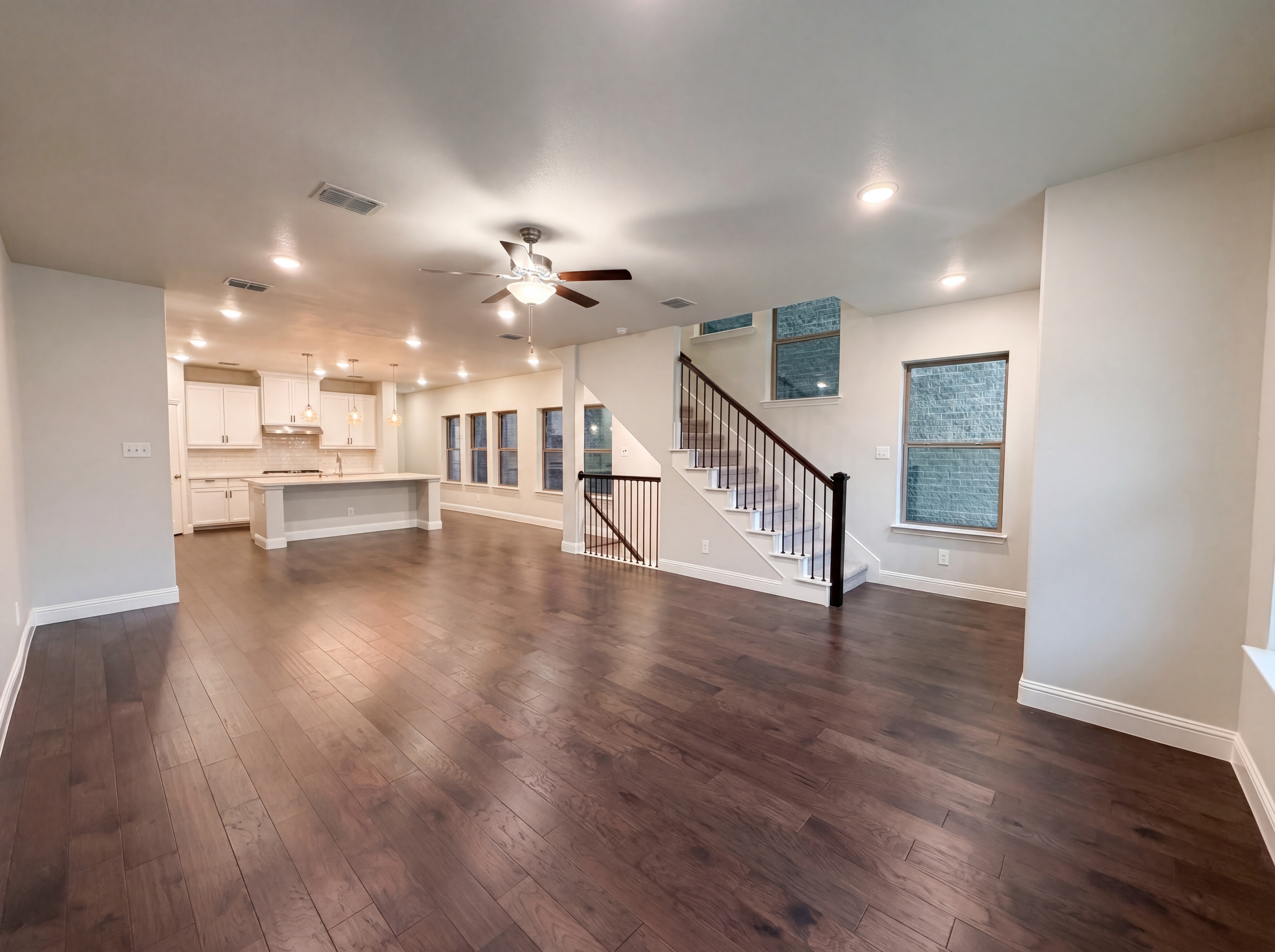 Photo 3 of 31 of 217 Cassandra Ct, Euless, TX