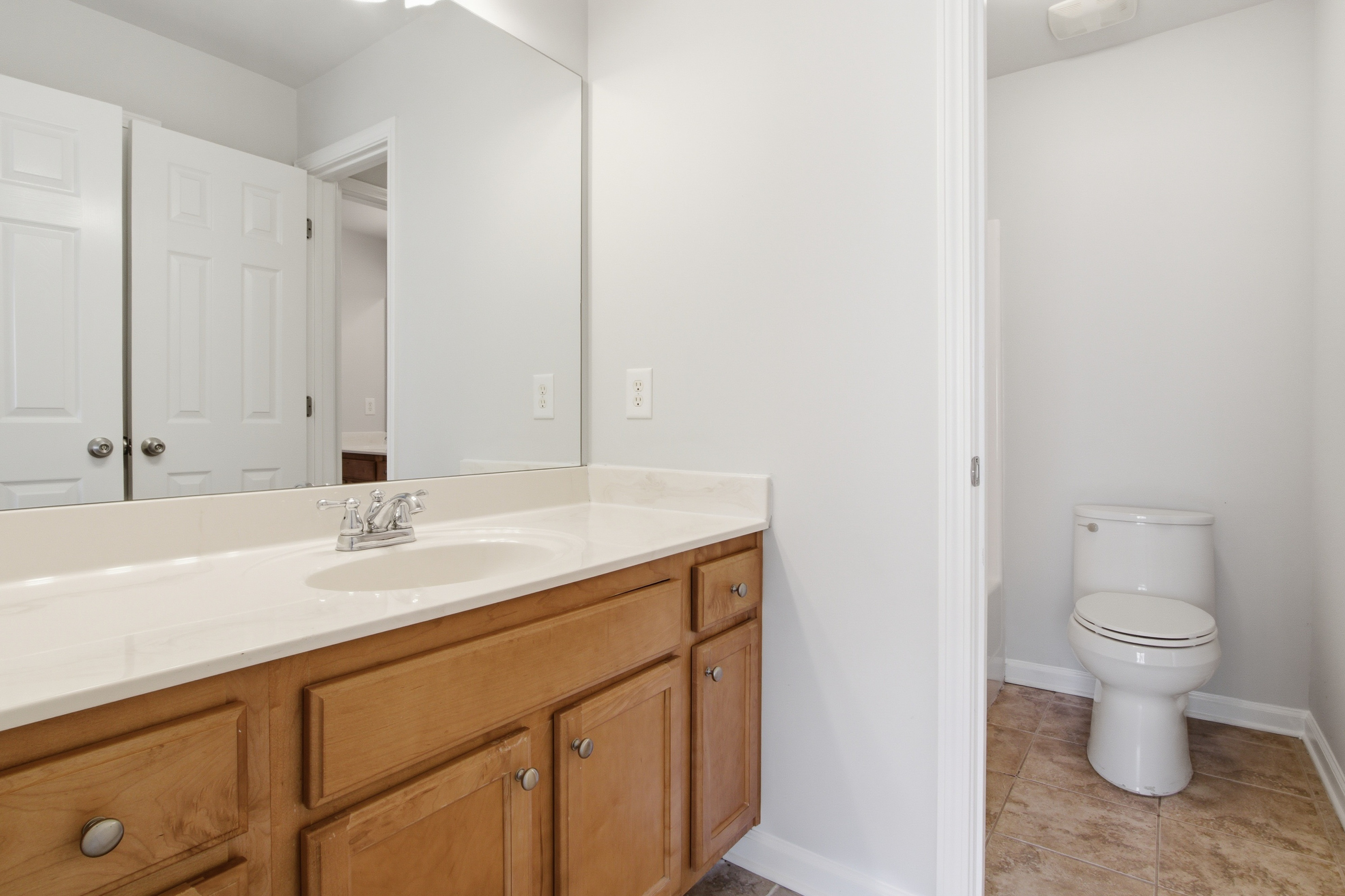 Photo 30 of 46 of 30 Roberson Dr NE, Cartersville, GA