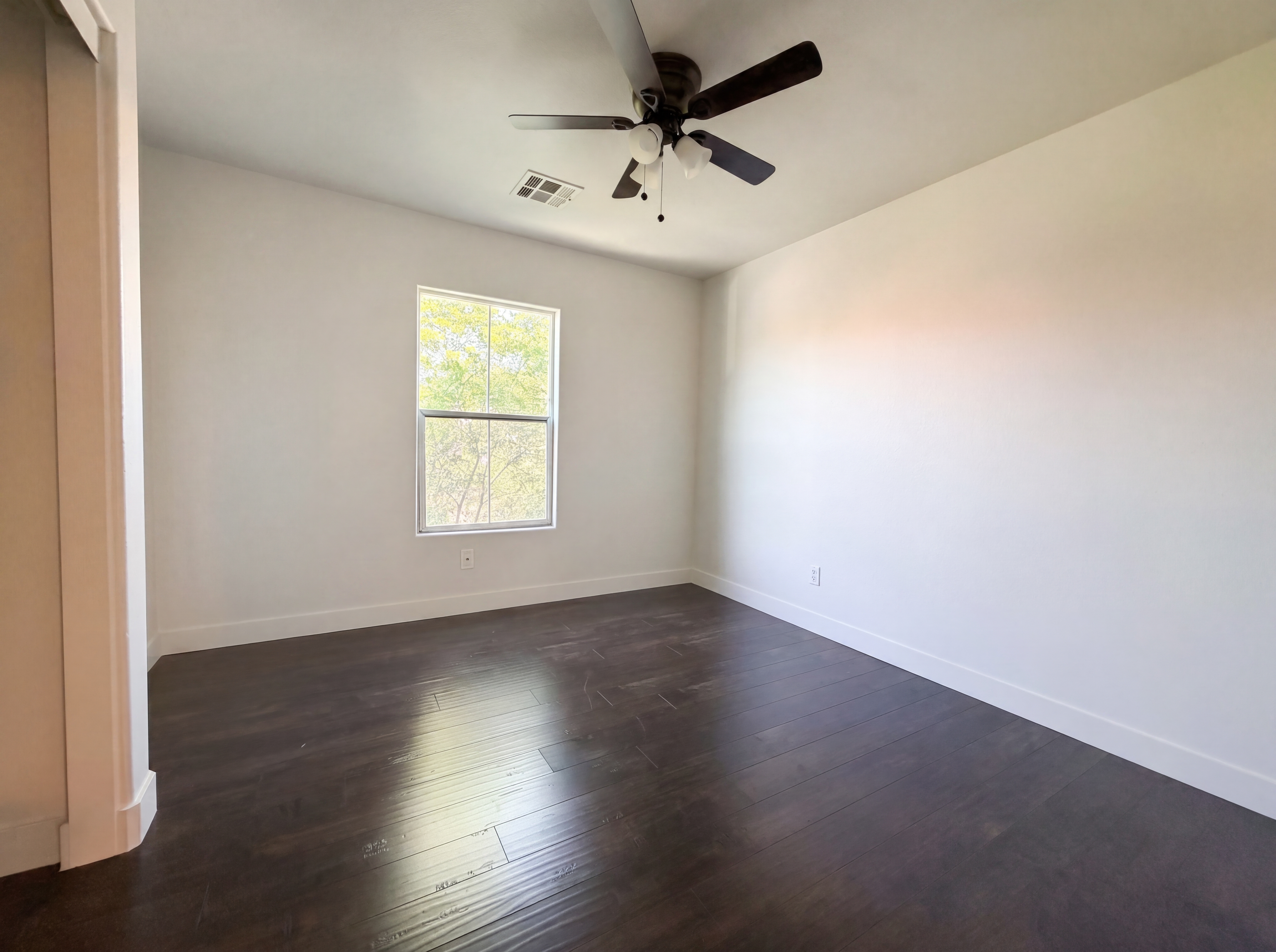 Photo 10 of 22 of 7274 Pine Barrens St, Las Vegas, NV