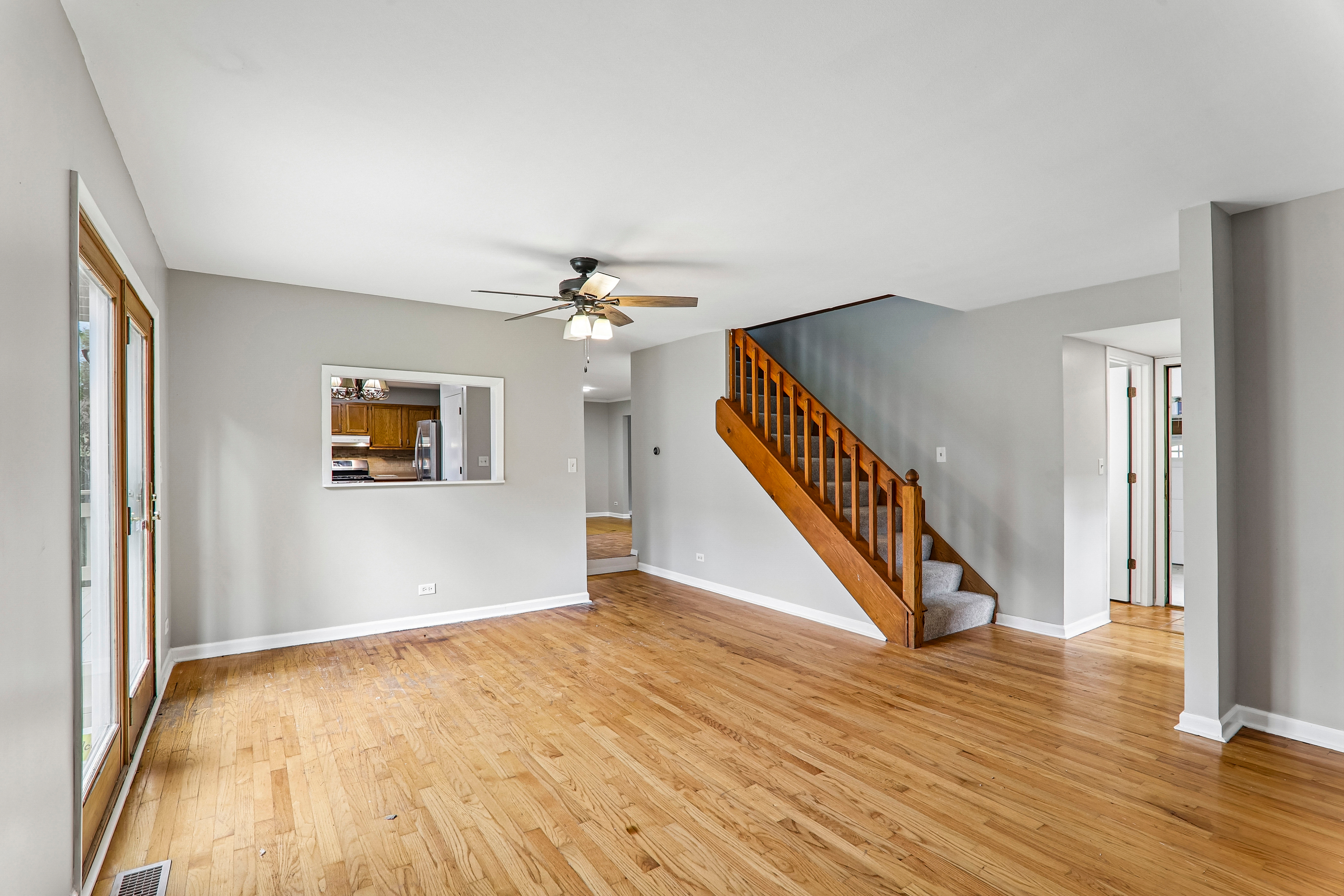 Photo 25 of 41 of 4399 Bluebird Ct, Gurnee, IL