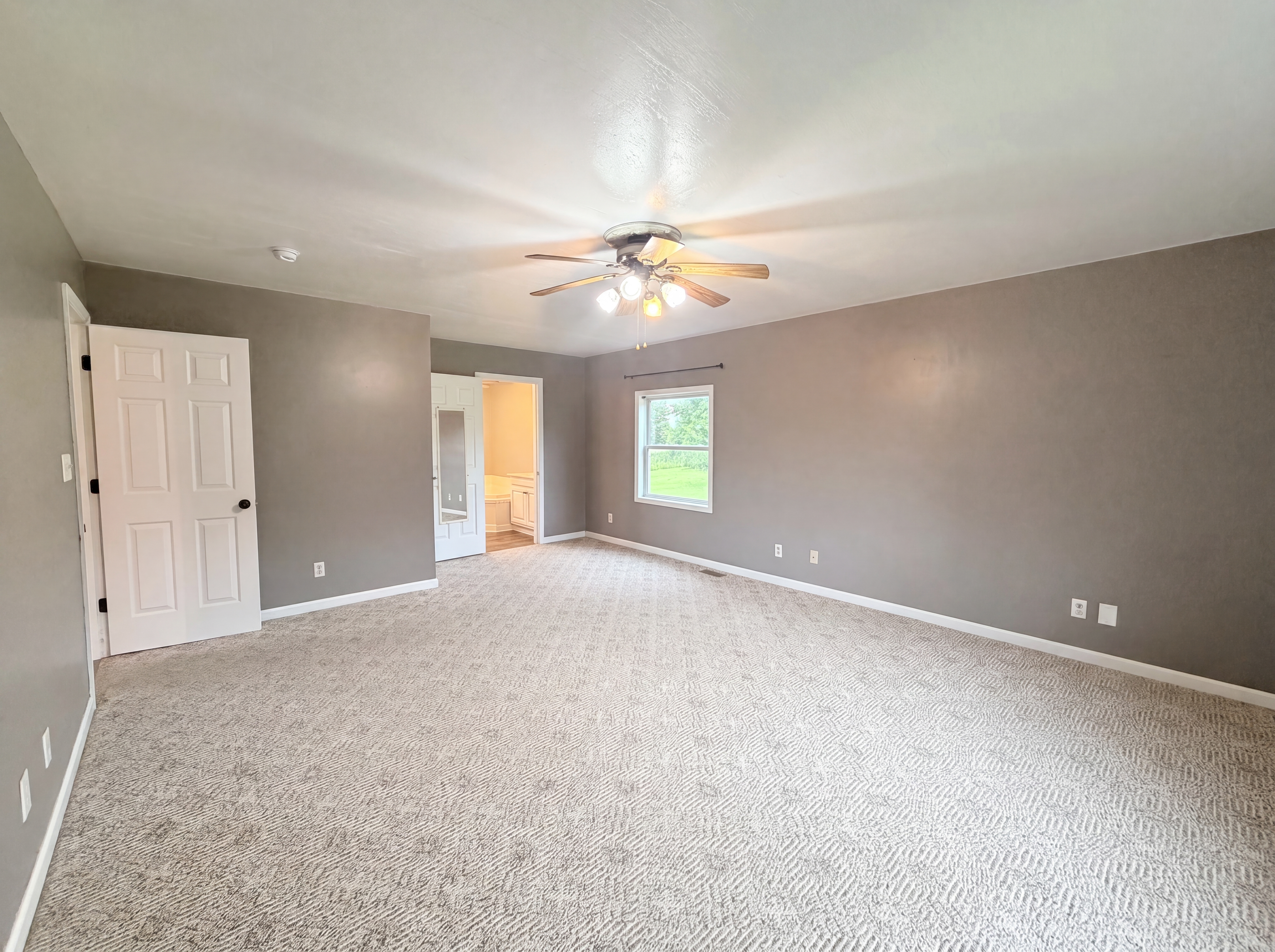 Photo 15 of 28 of 144 Lizzie Wallin Rd, Crab Orchard, KY