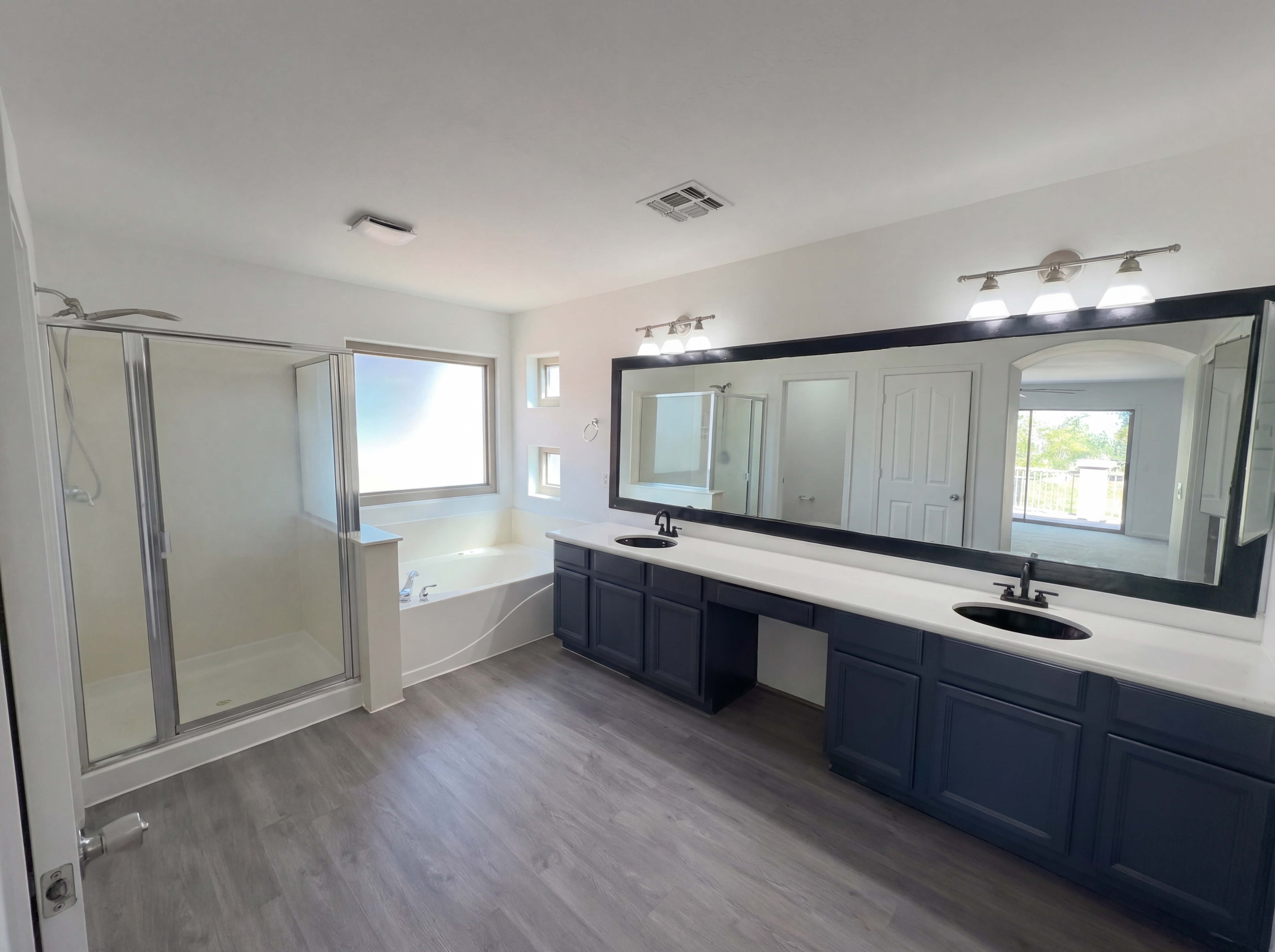 Photo 6 of 32 of 12826 W Mulberry Dr, Avondale, AZ