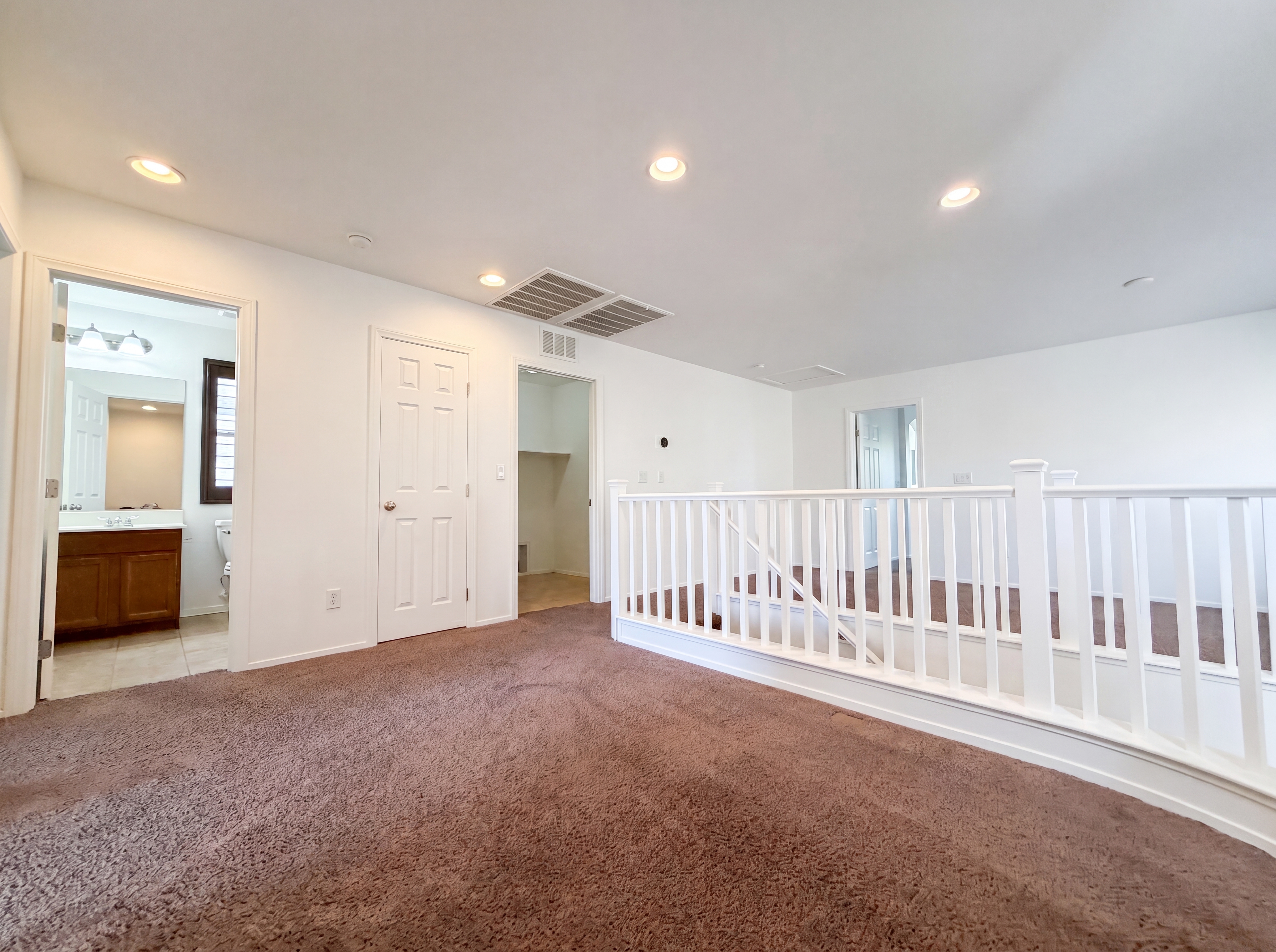 Photo 12 of 25 of 7478 Benlomond Ave, Las Vegas, NV