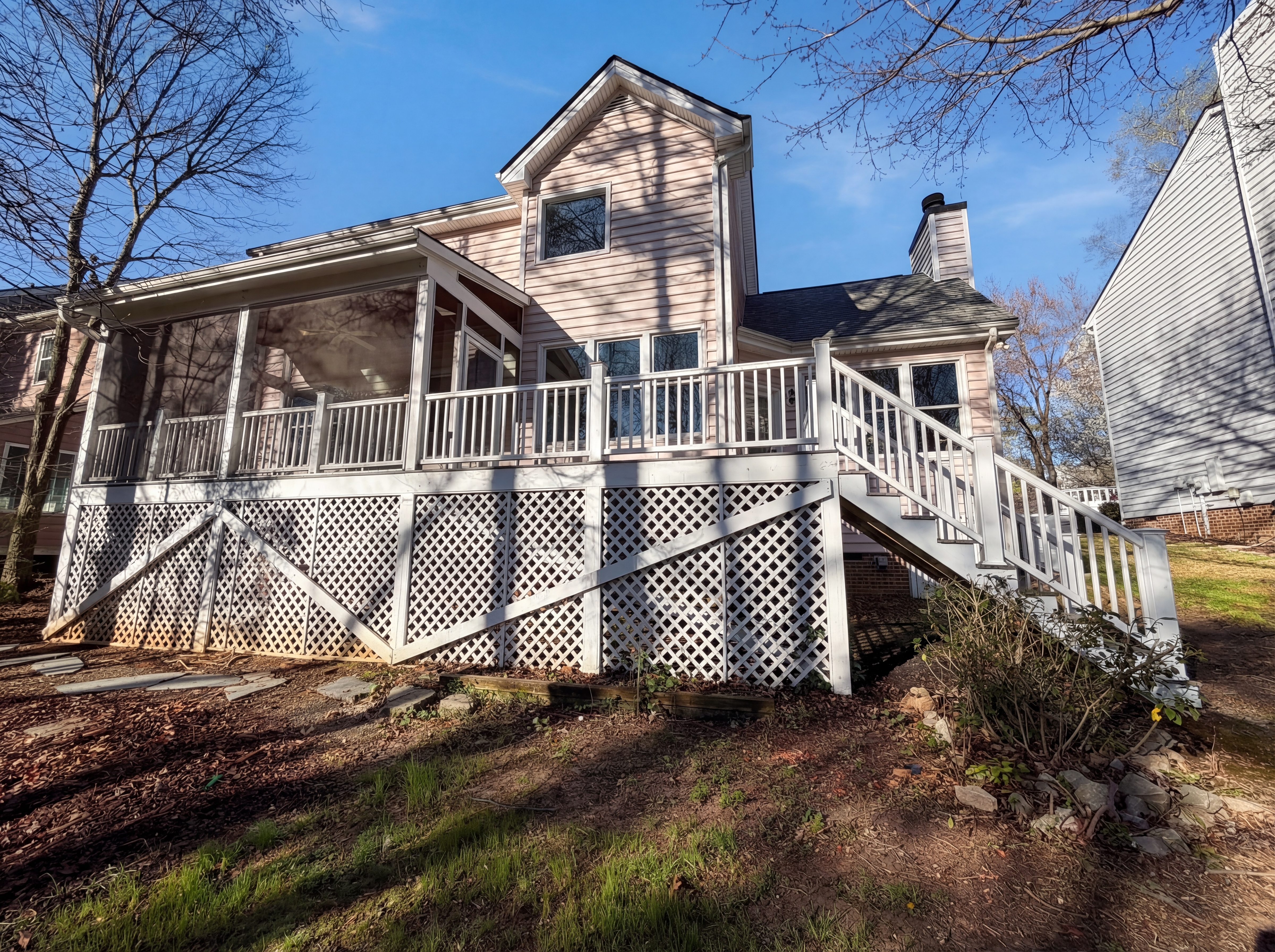 Photo 5 of 19 of 304 Arlington Rdg, Cary, NC
