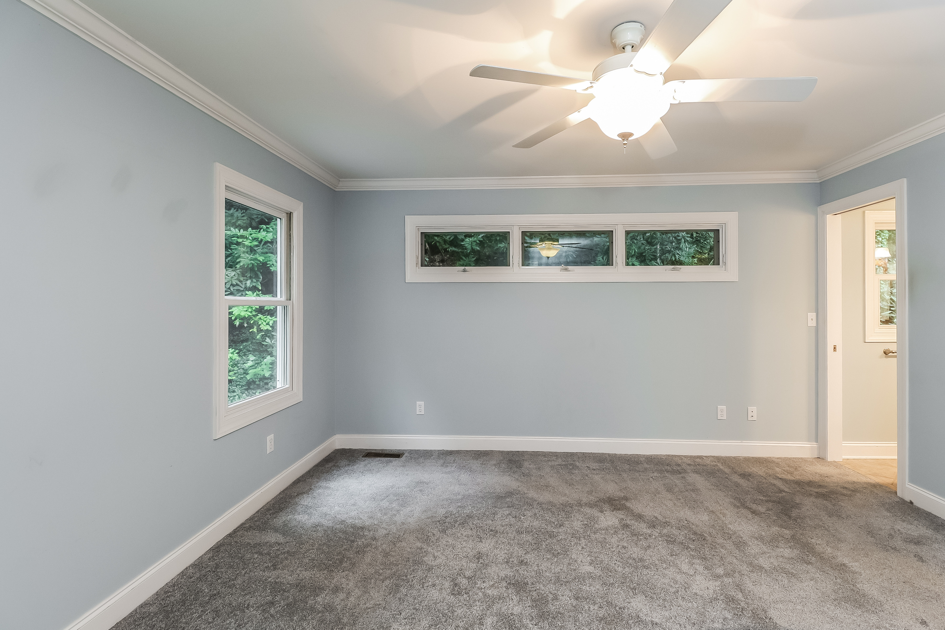 Photo 11 of 20 of 522 Glen Cannon Dr, Pisgah Forest, NC