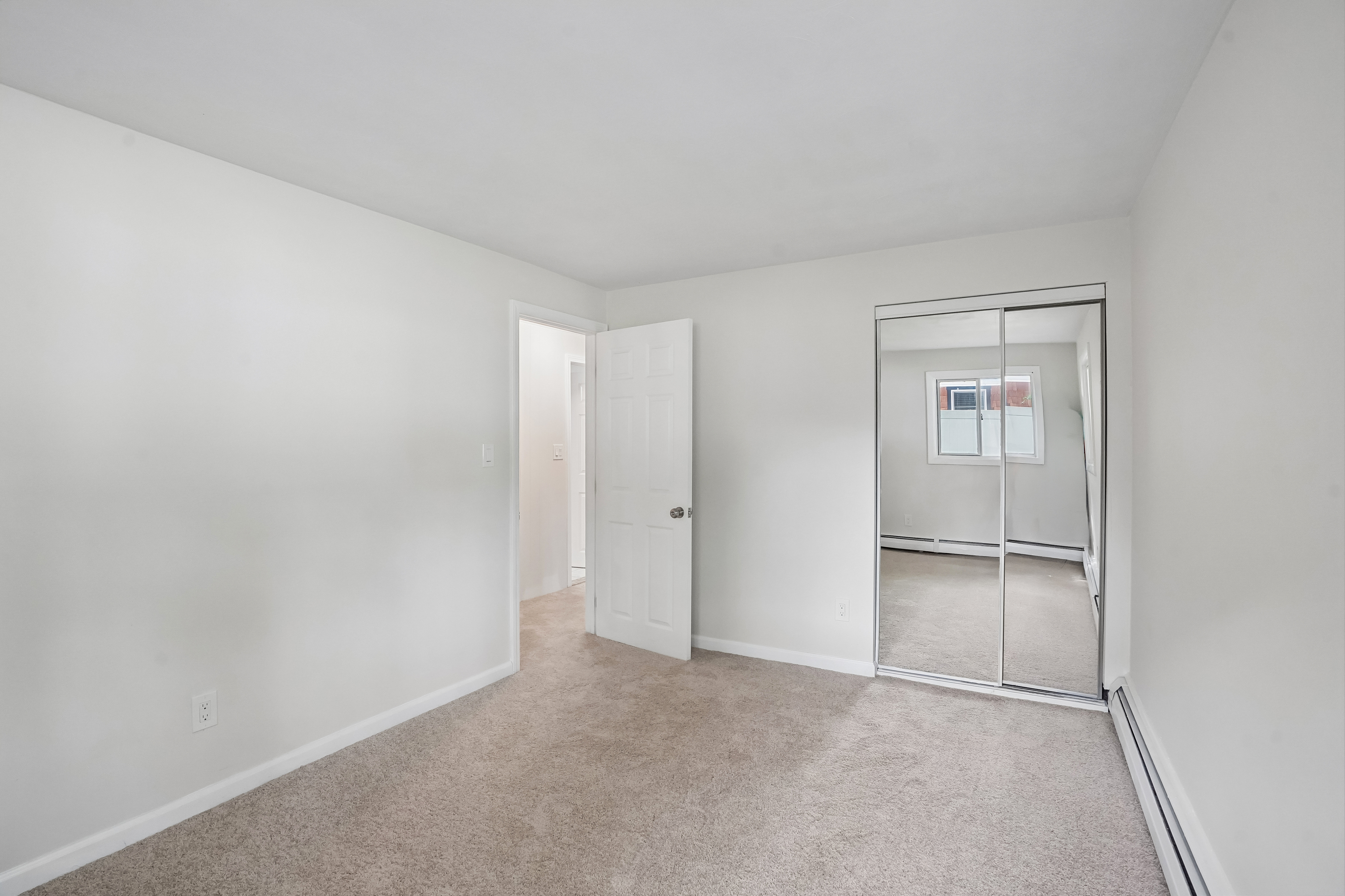 Photo 16 of 27 of 237 Hovenden Ave, Brockton, MA