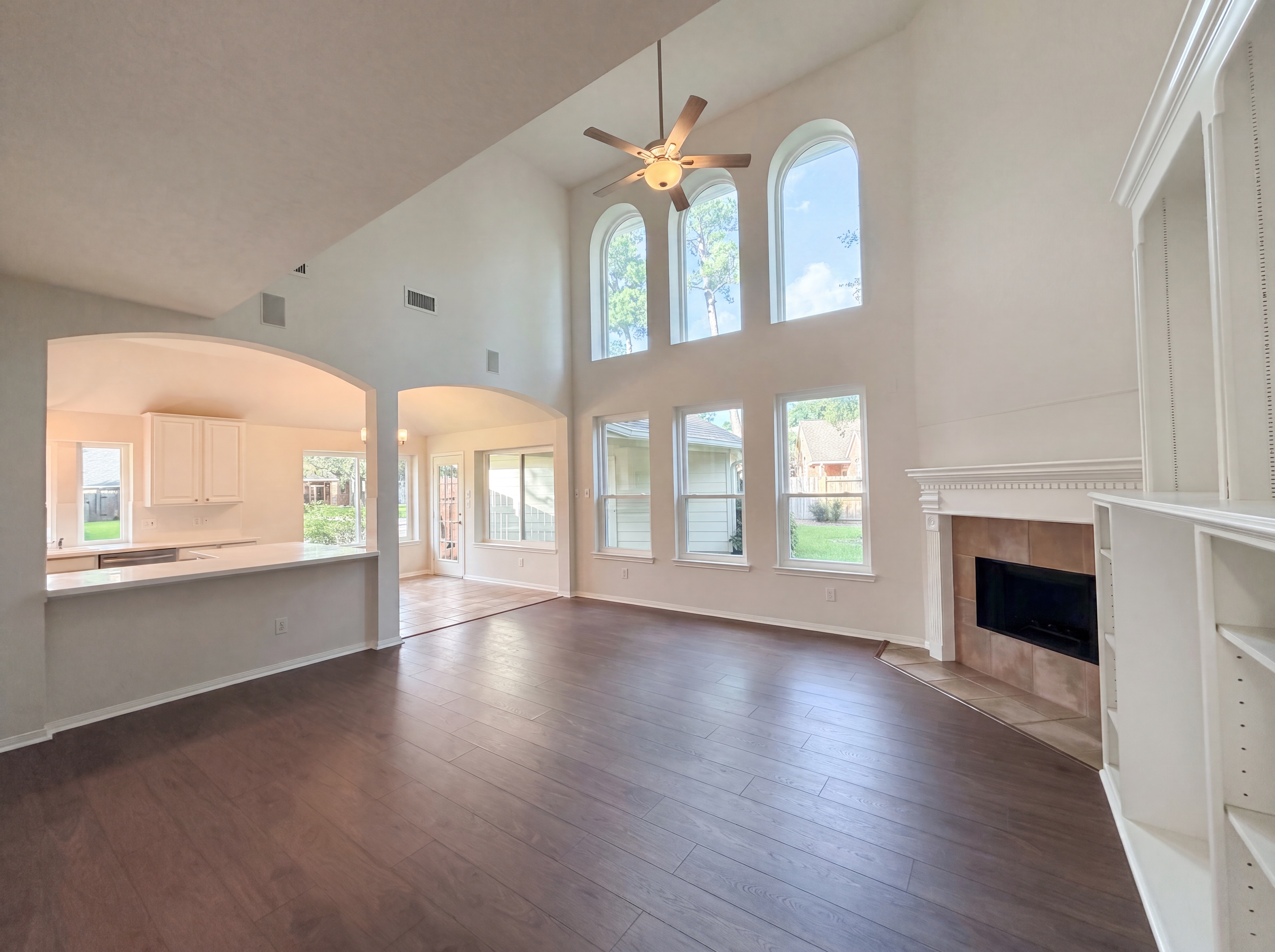 Photo 10 of 22 of 14310 Amyford Ct, Cypress, TX