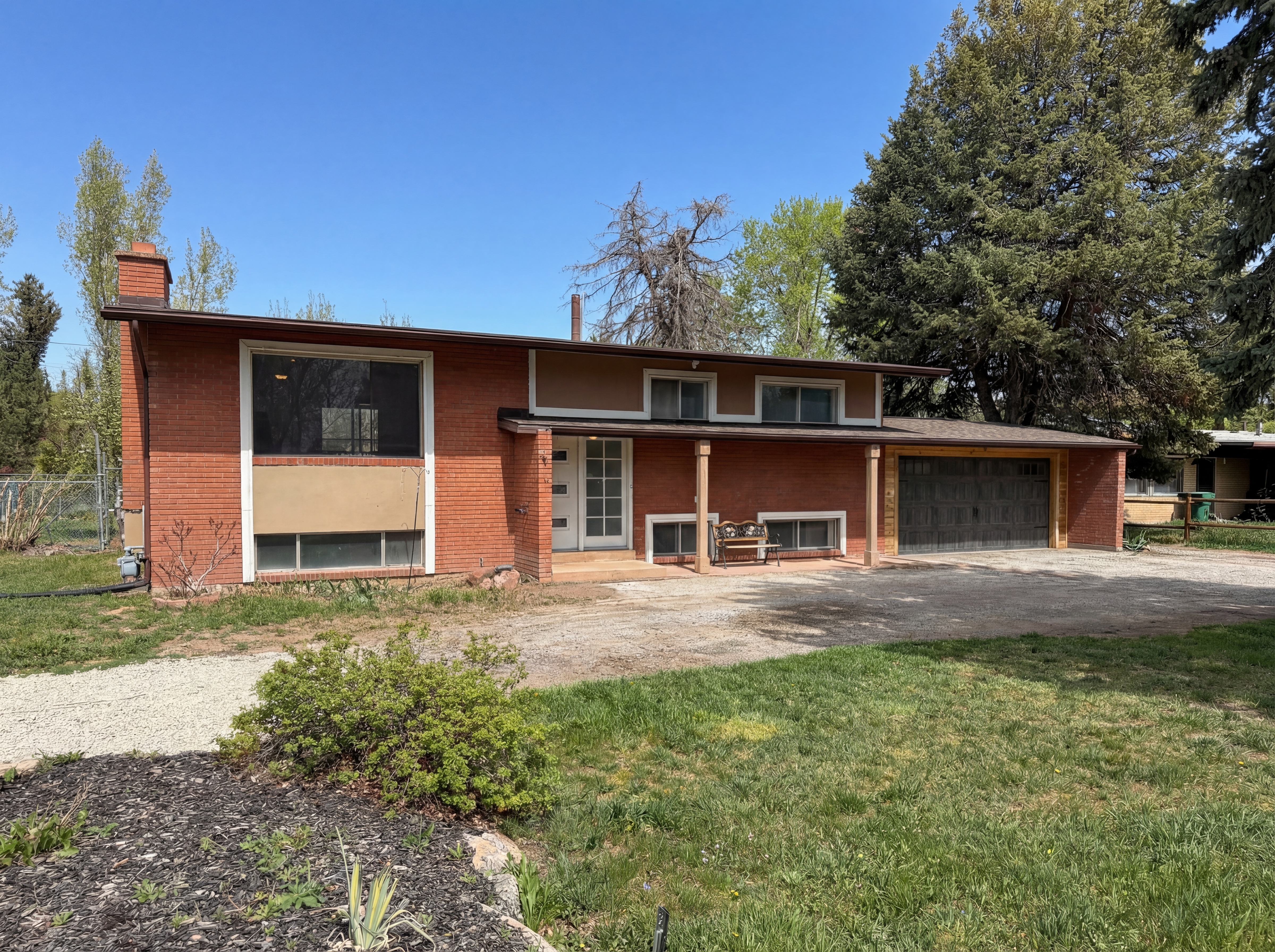Photo 7 of 24 of 750 W Gentile St, Layton, UT