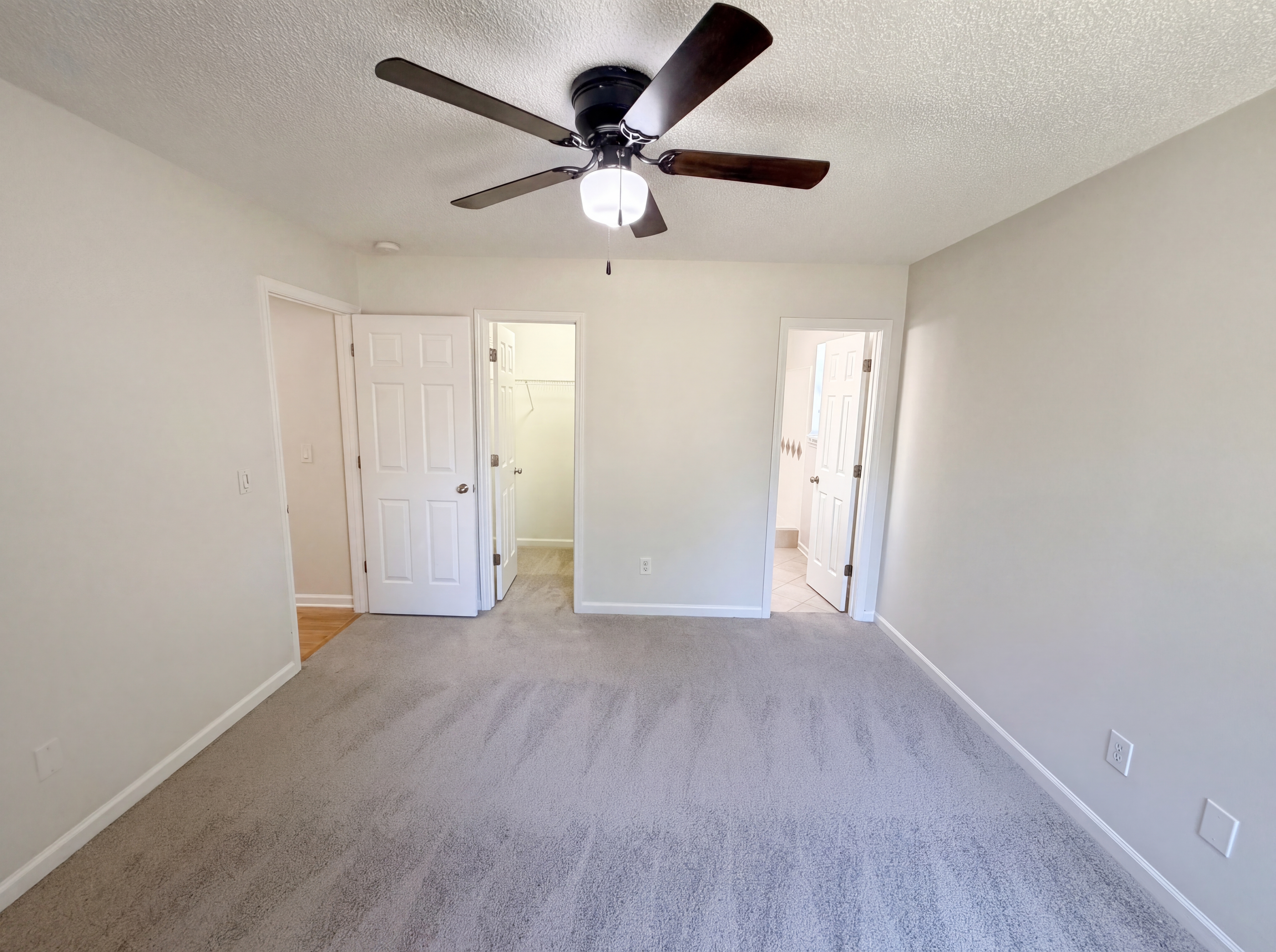 Photo 4 of 18 of 109 Crown Colony Ct, Lexington, SC