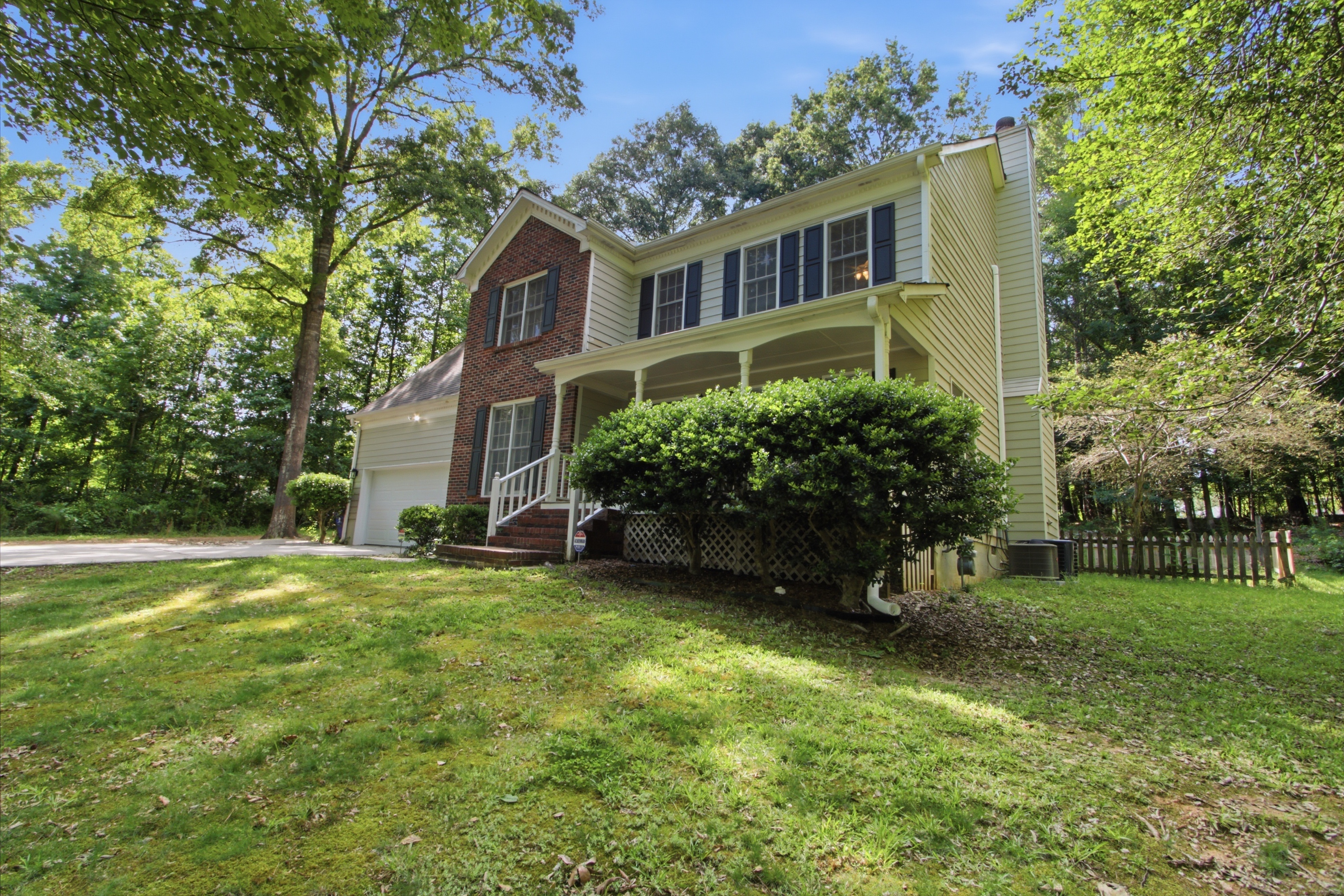 Photo 7 of 40 of 220 Braemar Rd, Fayetteville, GA