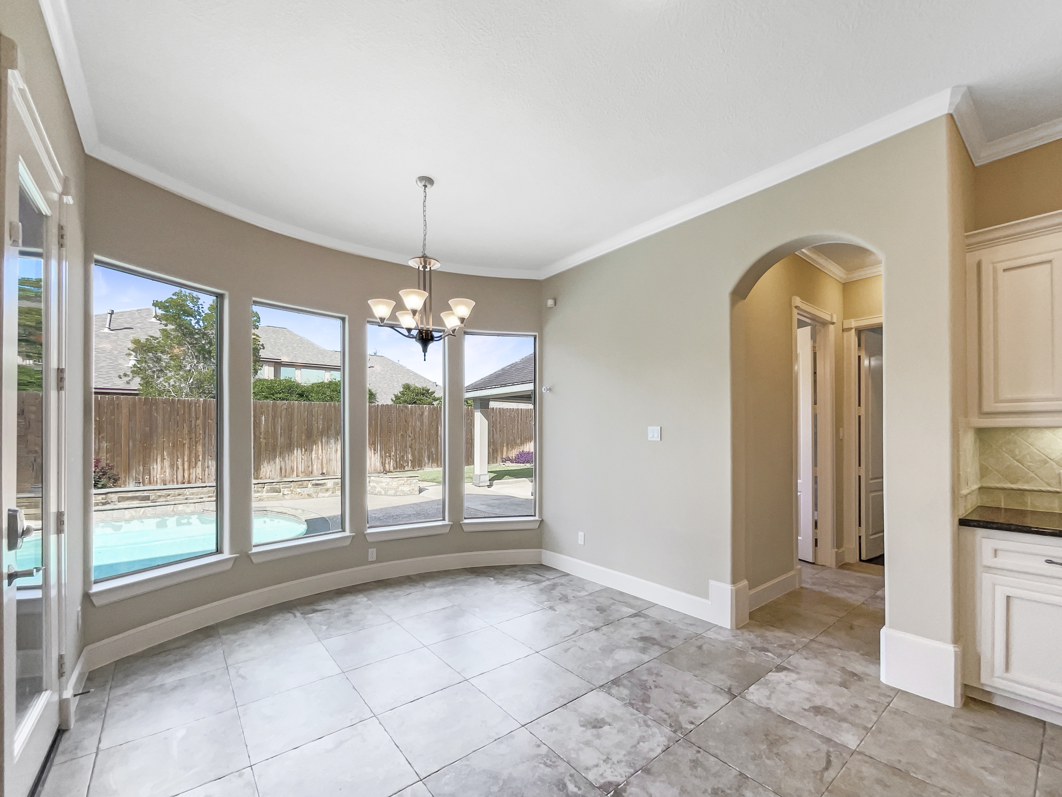 Photo 15 of 36 of 13830 Campwood Ln, Cypress, TX