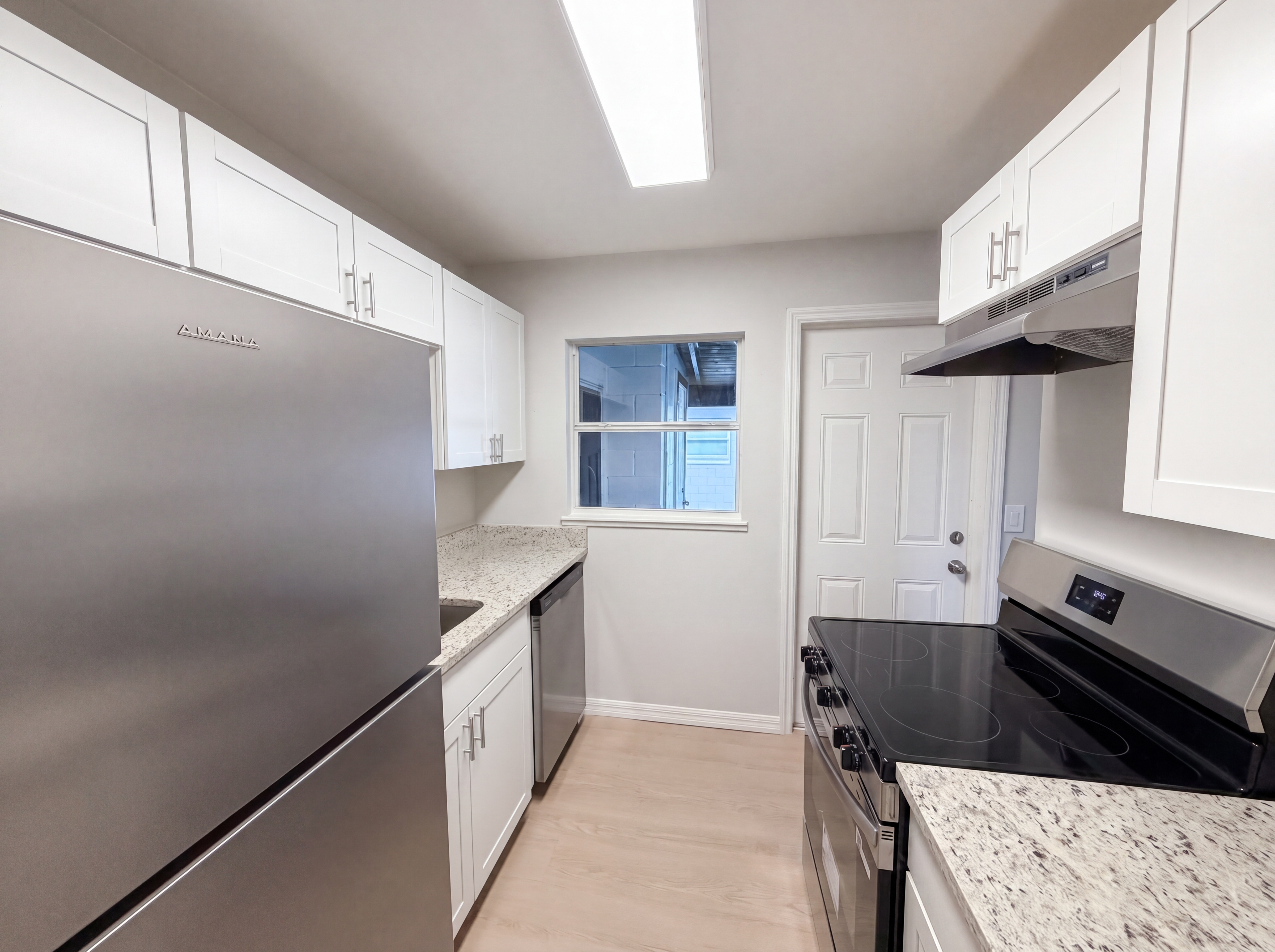 Photo 6 of 18 of 4406 Lenox Blvd, Orlando, FL
