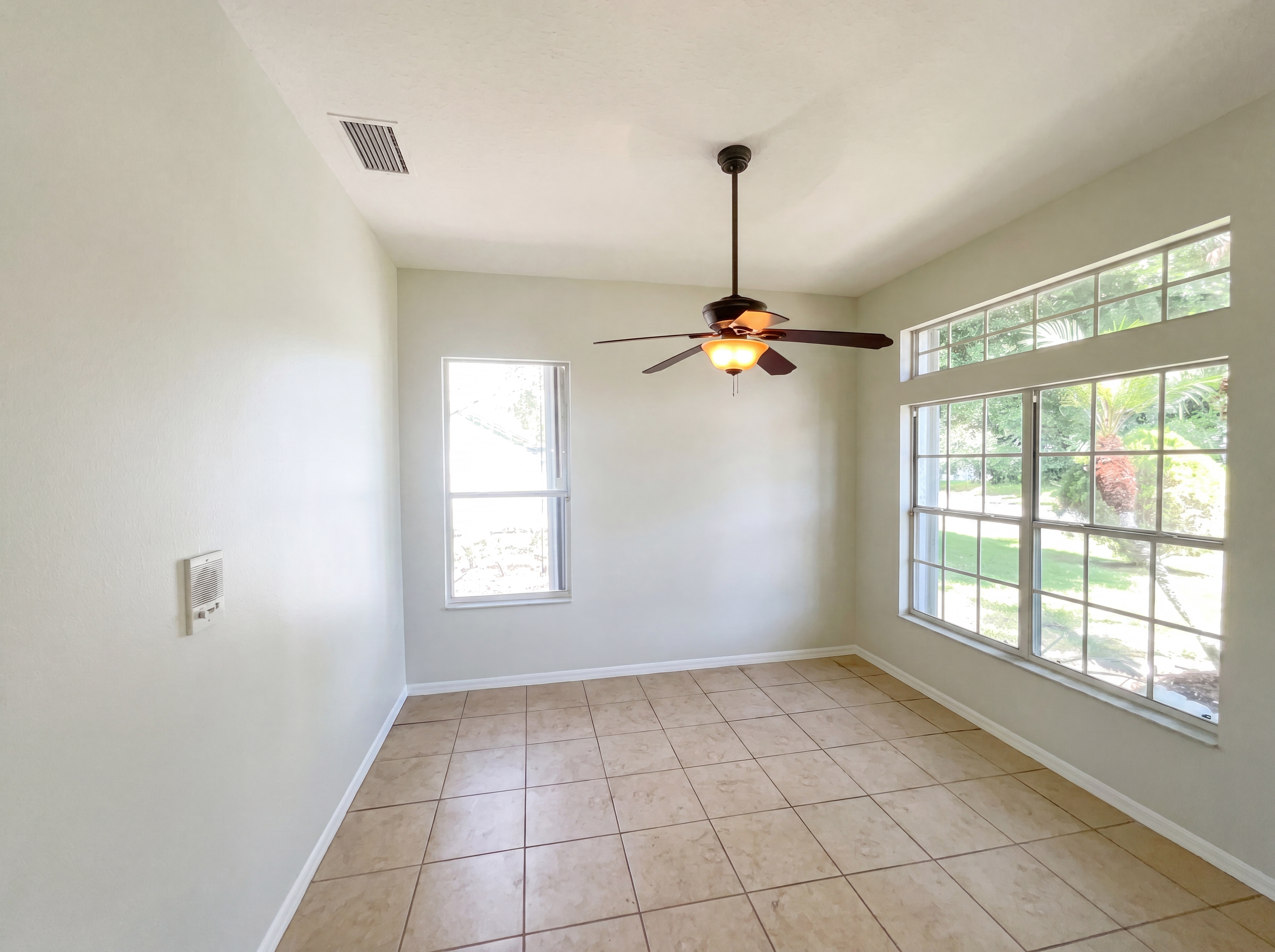 Photo 9 of 35 of 62 Cordona Dr, Kissimmee, FL