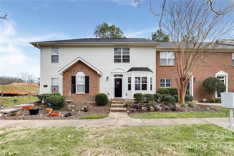 3696 Melrose Cottage Dr, Matthews, NC 28105 Opendoor