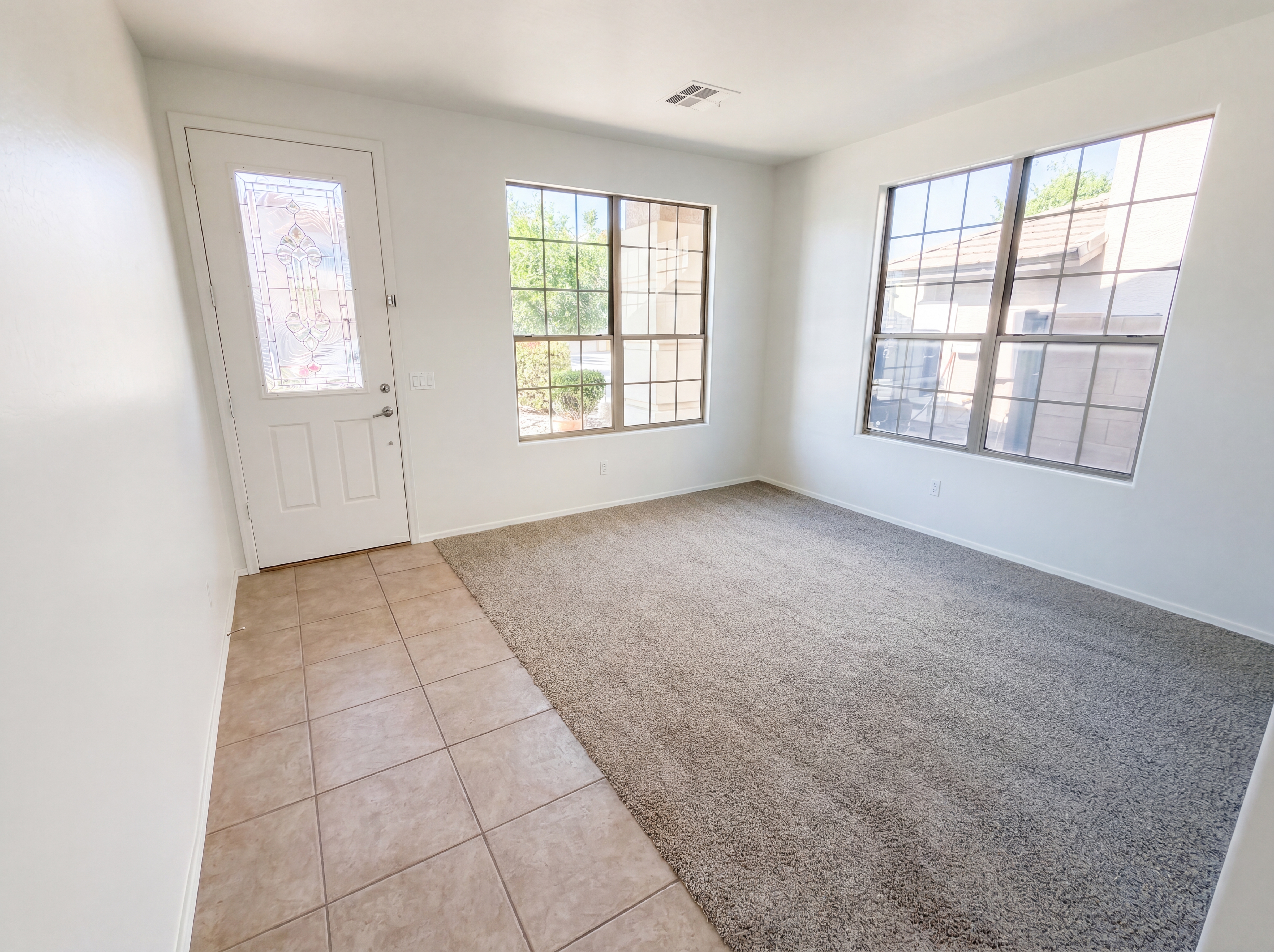Photo 8 of 36 of 9029 W Yukon Dr, Peoria, AZ
