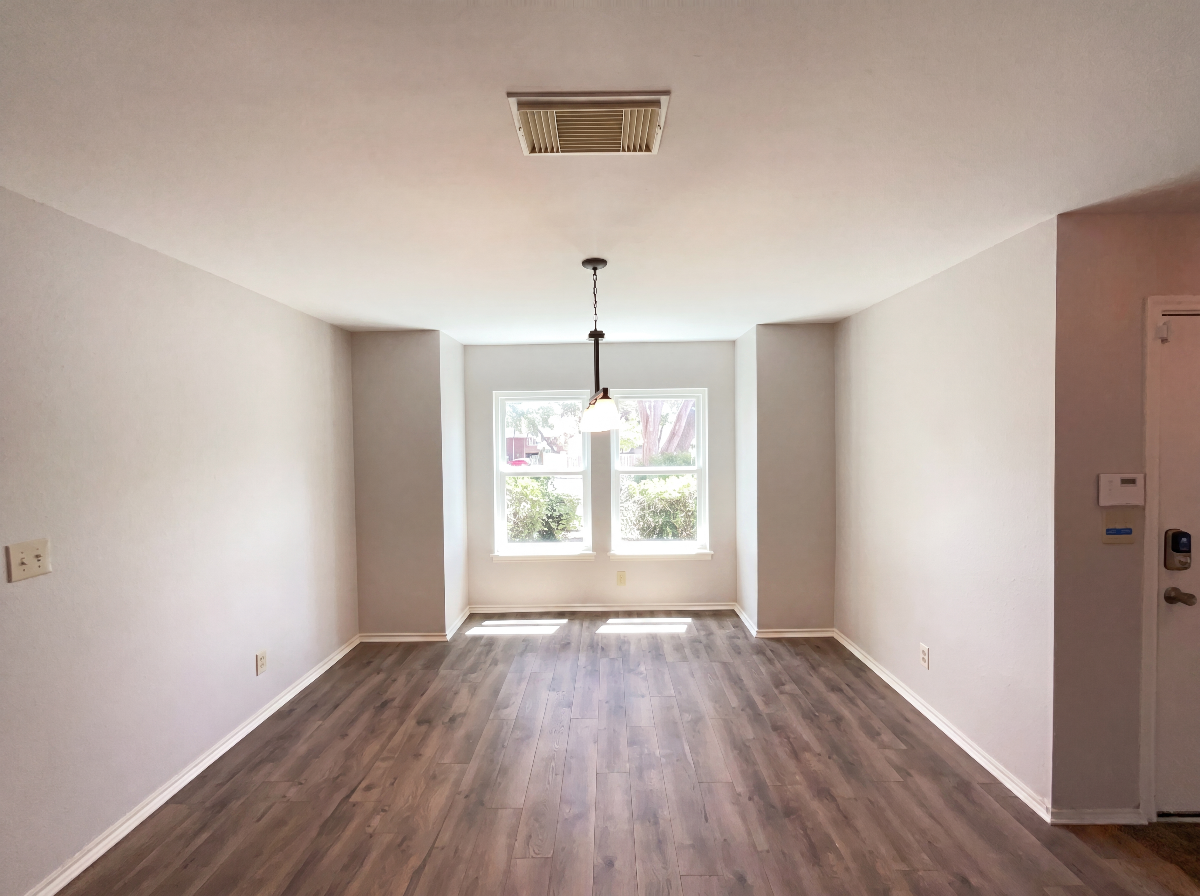 Photo 7 of 19 of 10967 Cedar Park, San Antonio, TX