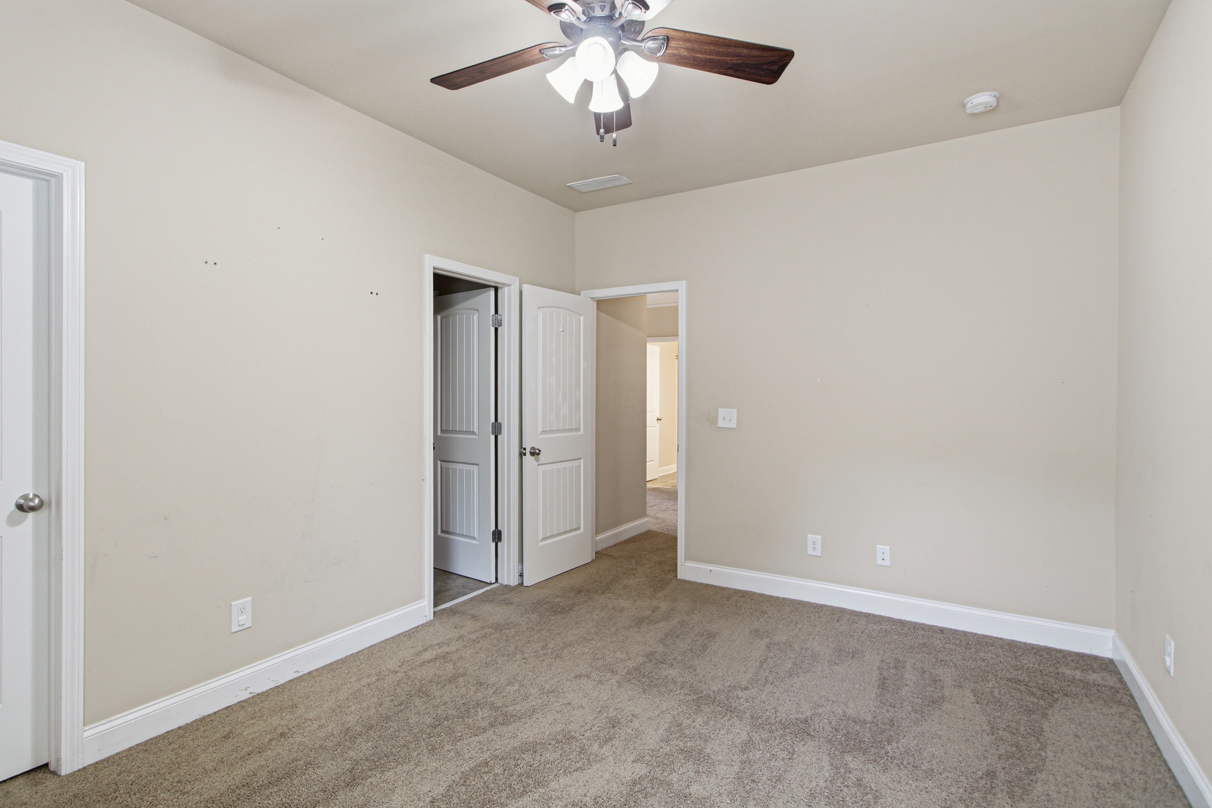 Photo 21 of 41 of 114 Madison St, Canton, GA