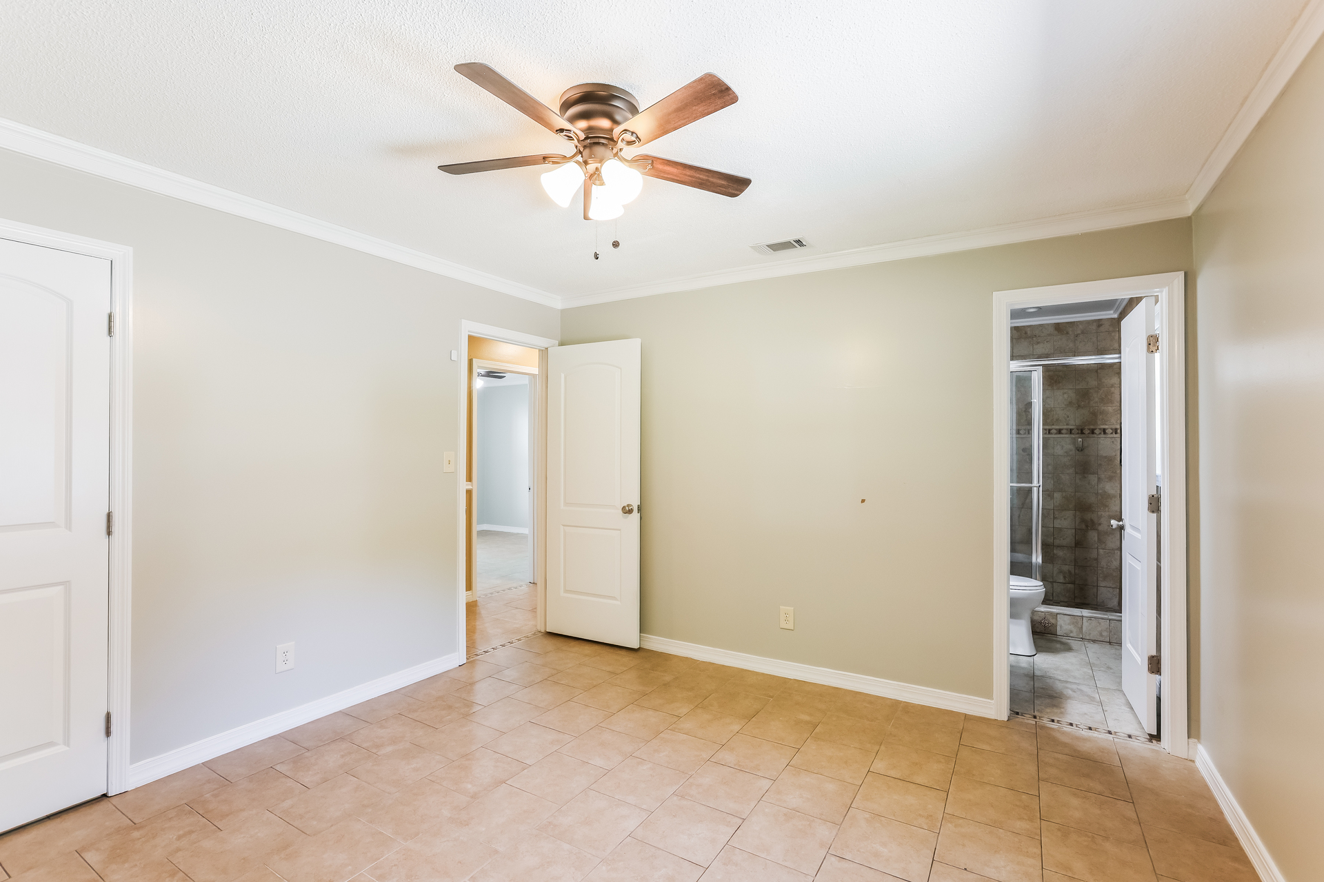 Photo 4 of 21 of 805 Ketch Ct, Hinesville, GA