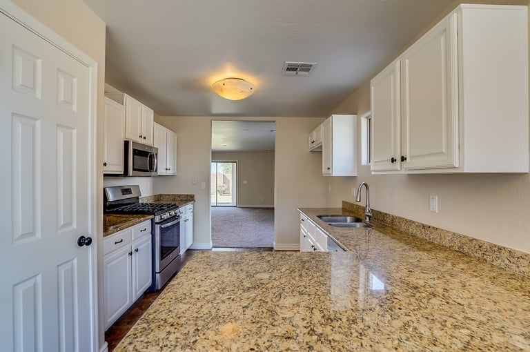 Photo 6 of 20 - 4336 E Rousay Dr, San Tan Valley, AZ 85140