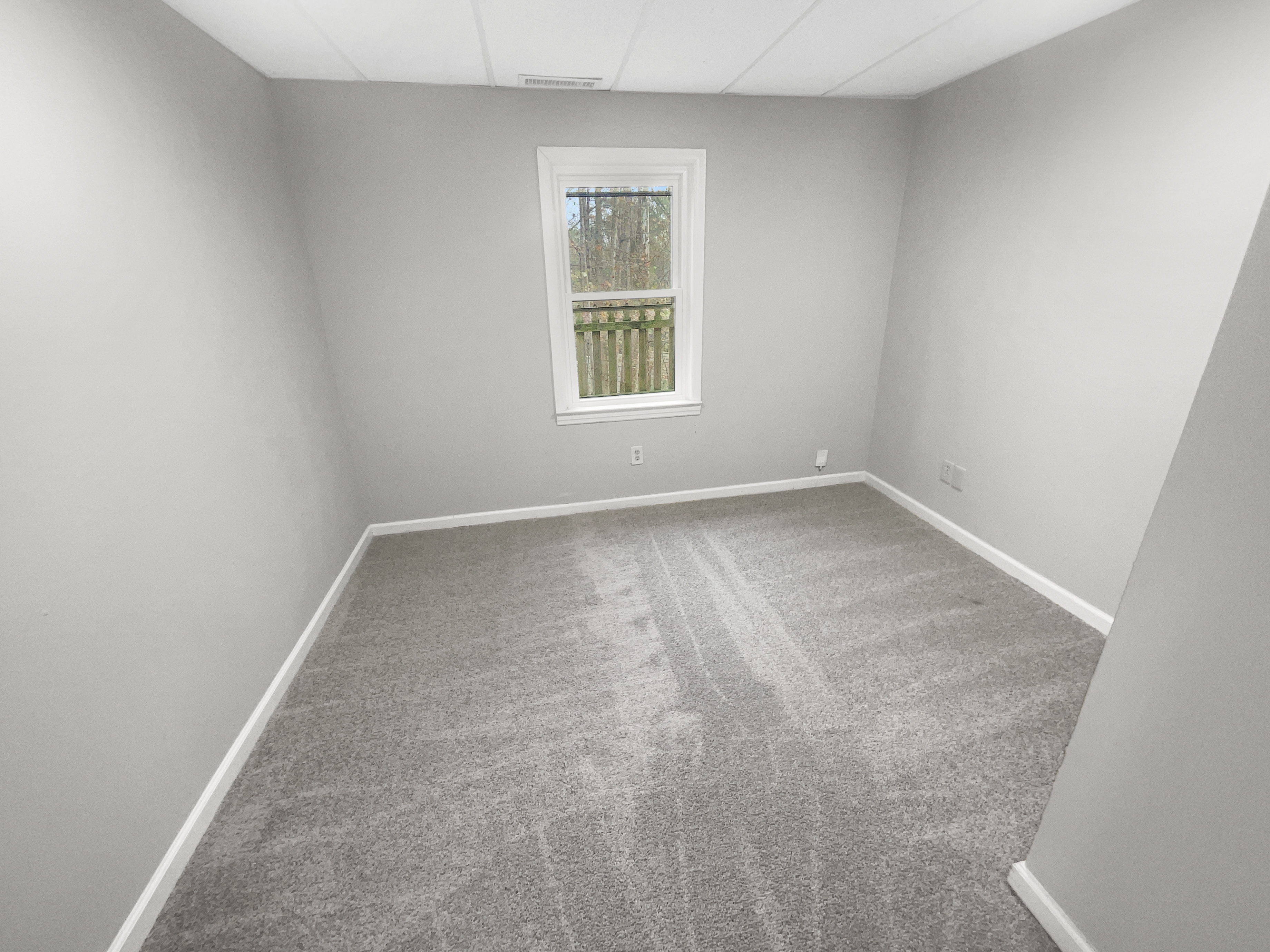 Photo 20 of 36 of 2669 Glenrose Hl, Atlanta, GA