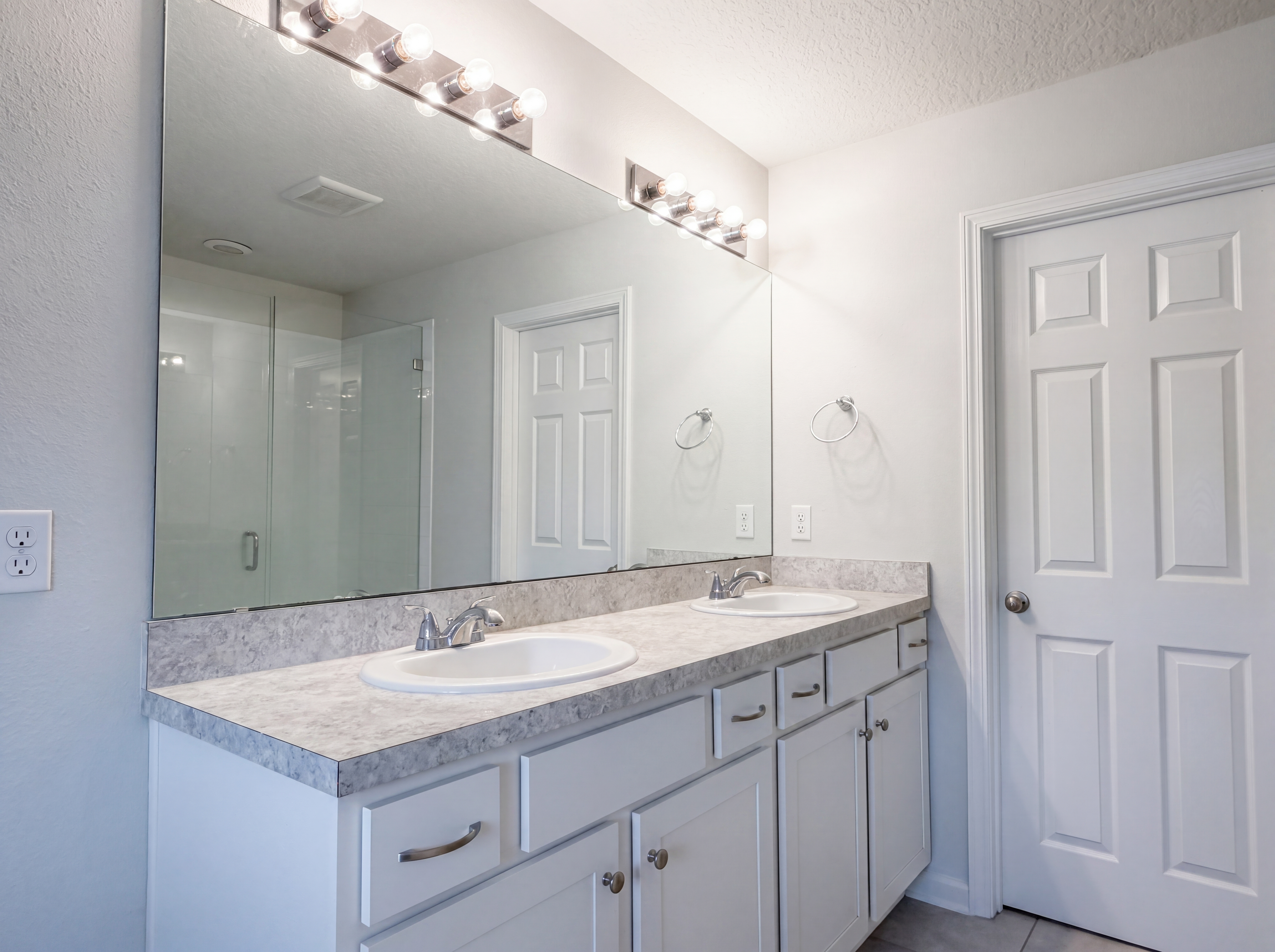 Photo 22 of 25 of 95443 Woodbridge Pkwy, Fernandina Beach, FL