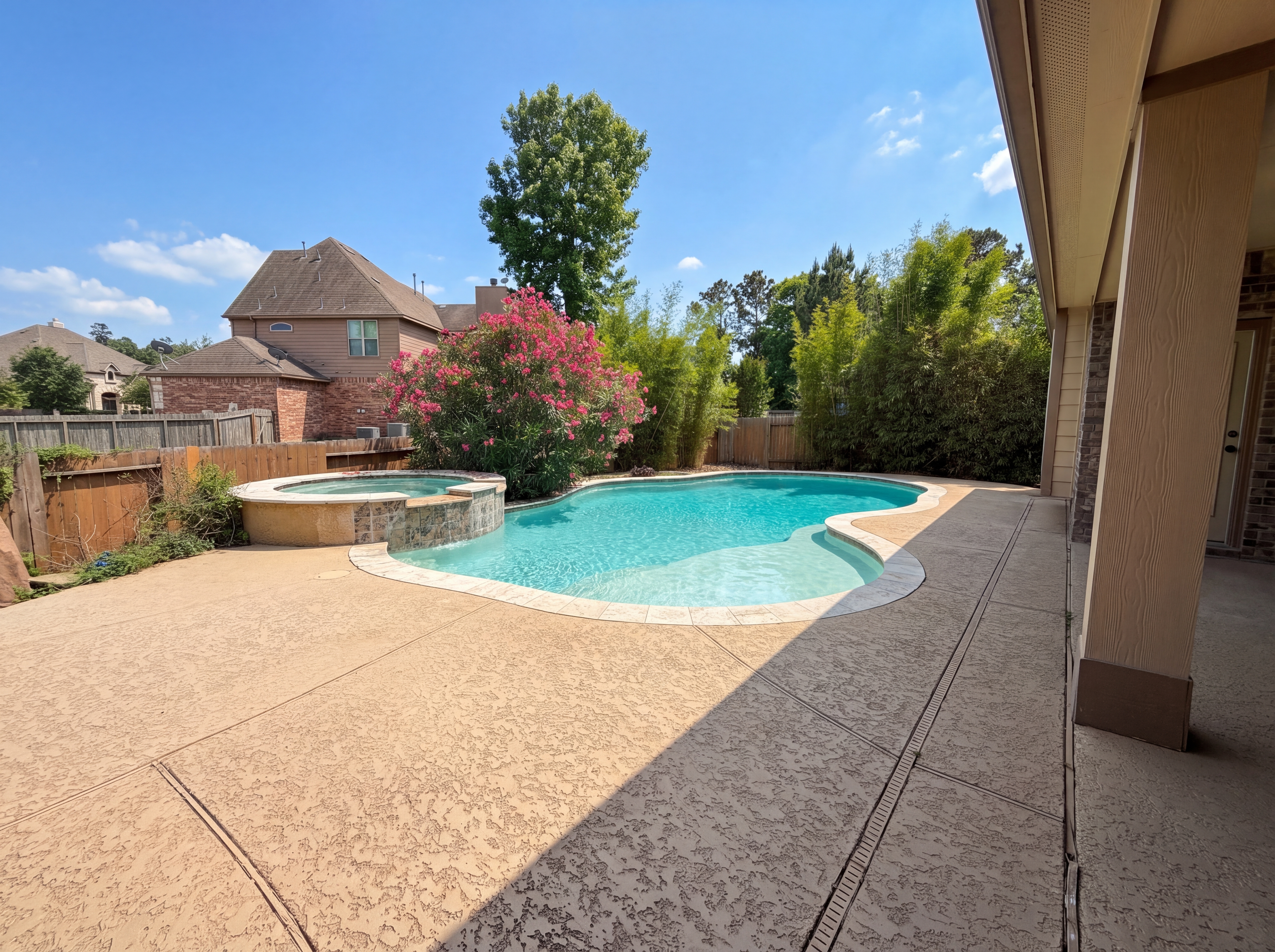 Photo 19 of 21 of 1036 Cedar Forest Dr, Conroe, TX