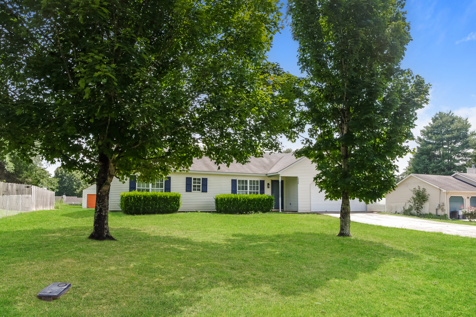 Photo 2 of 21 of 338 Buffalo Creek Dr, Toney, AL
