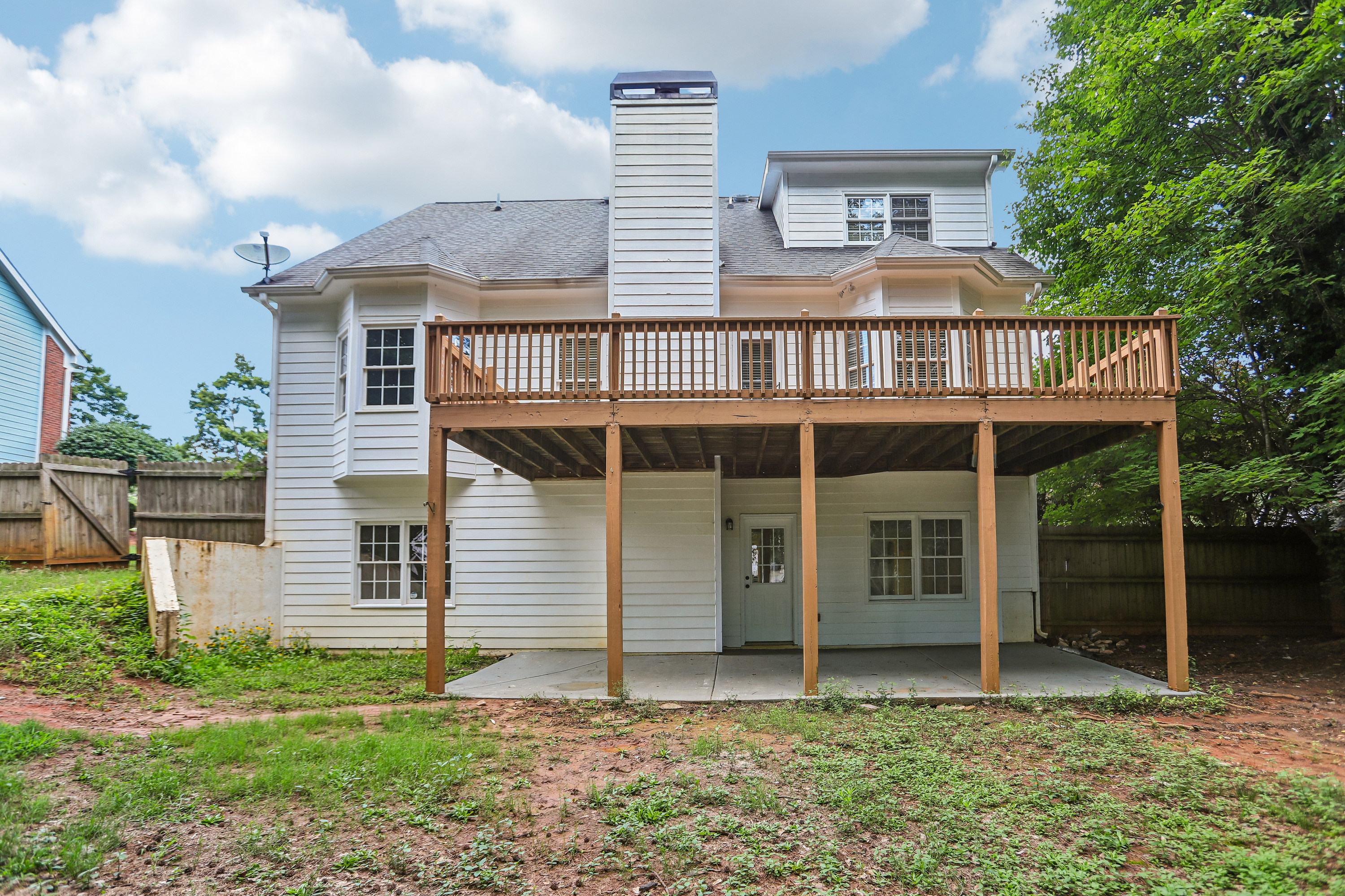 Photo 7 of 51 of 199 Pine Cres, Newnan, GA