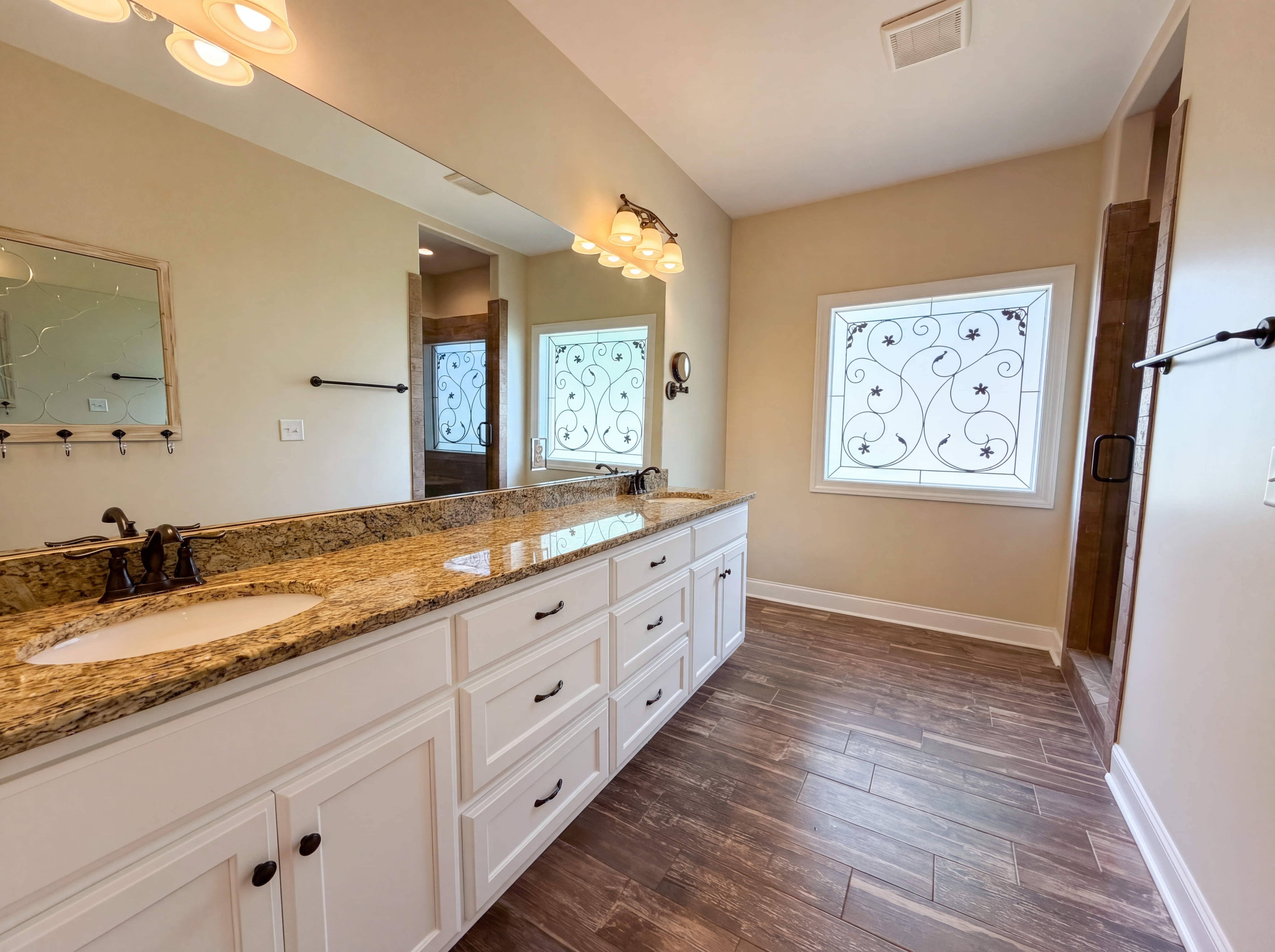 Photo 22 of 27 of 7009 Whisperwood Ave, Spring Hill, TN