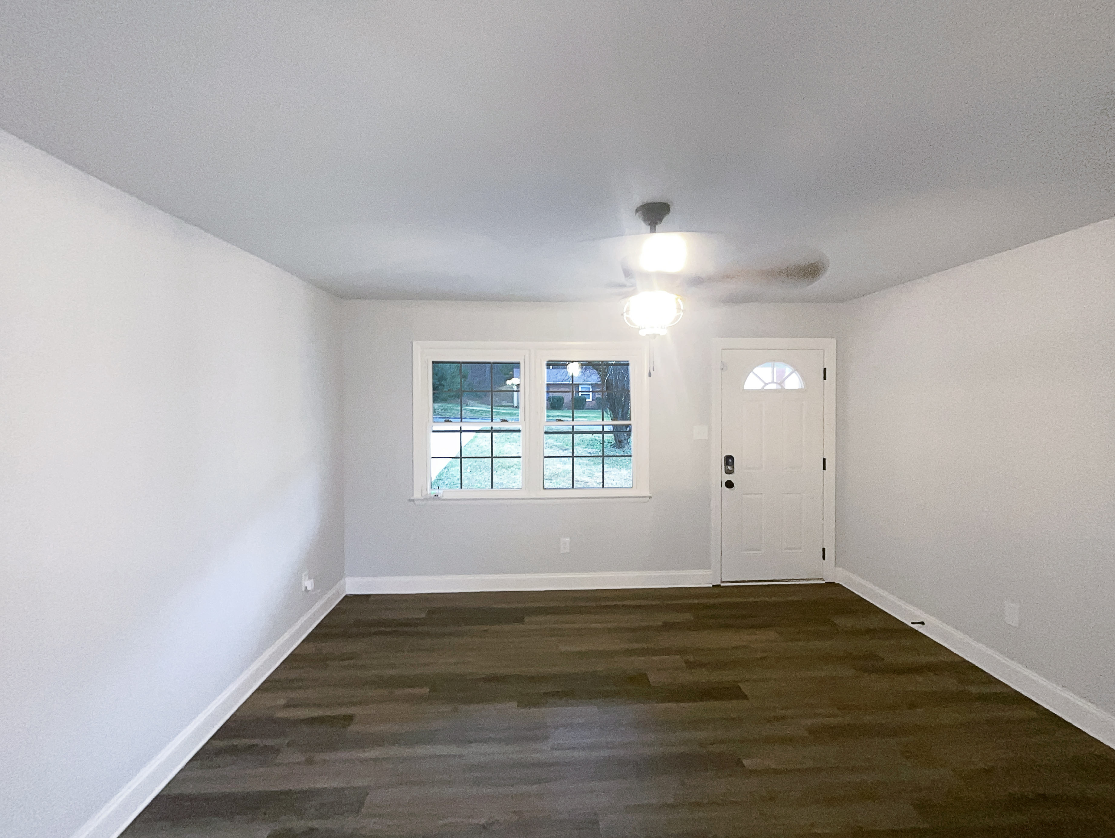 Photo 6 of 17 of 4043 Larkspur Pl, Winston Salem, NC