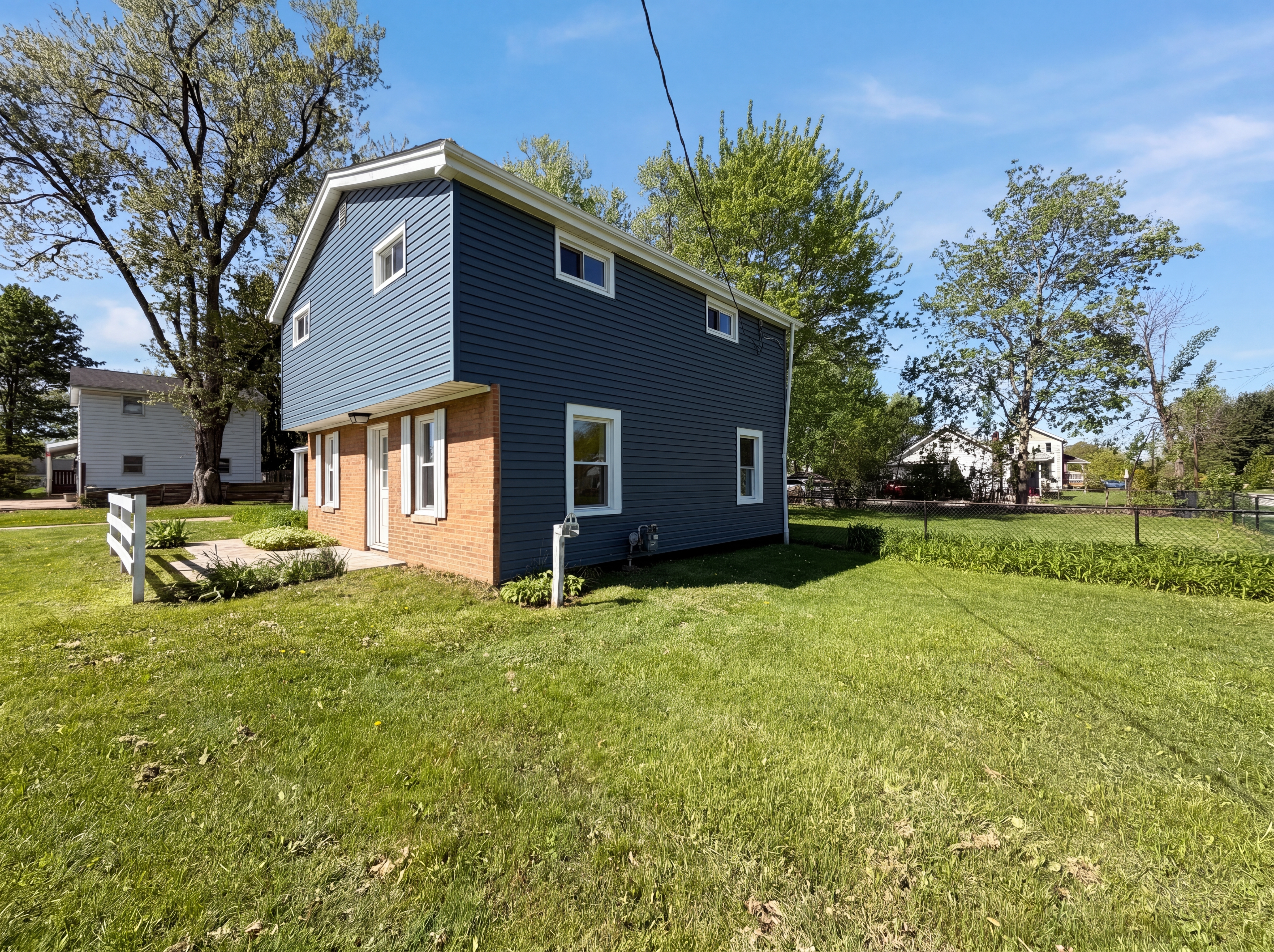 Photo 19 of 21 of 10338 Electric Blvd, Northfield, OH