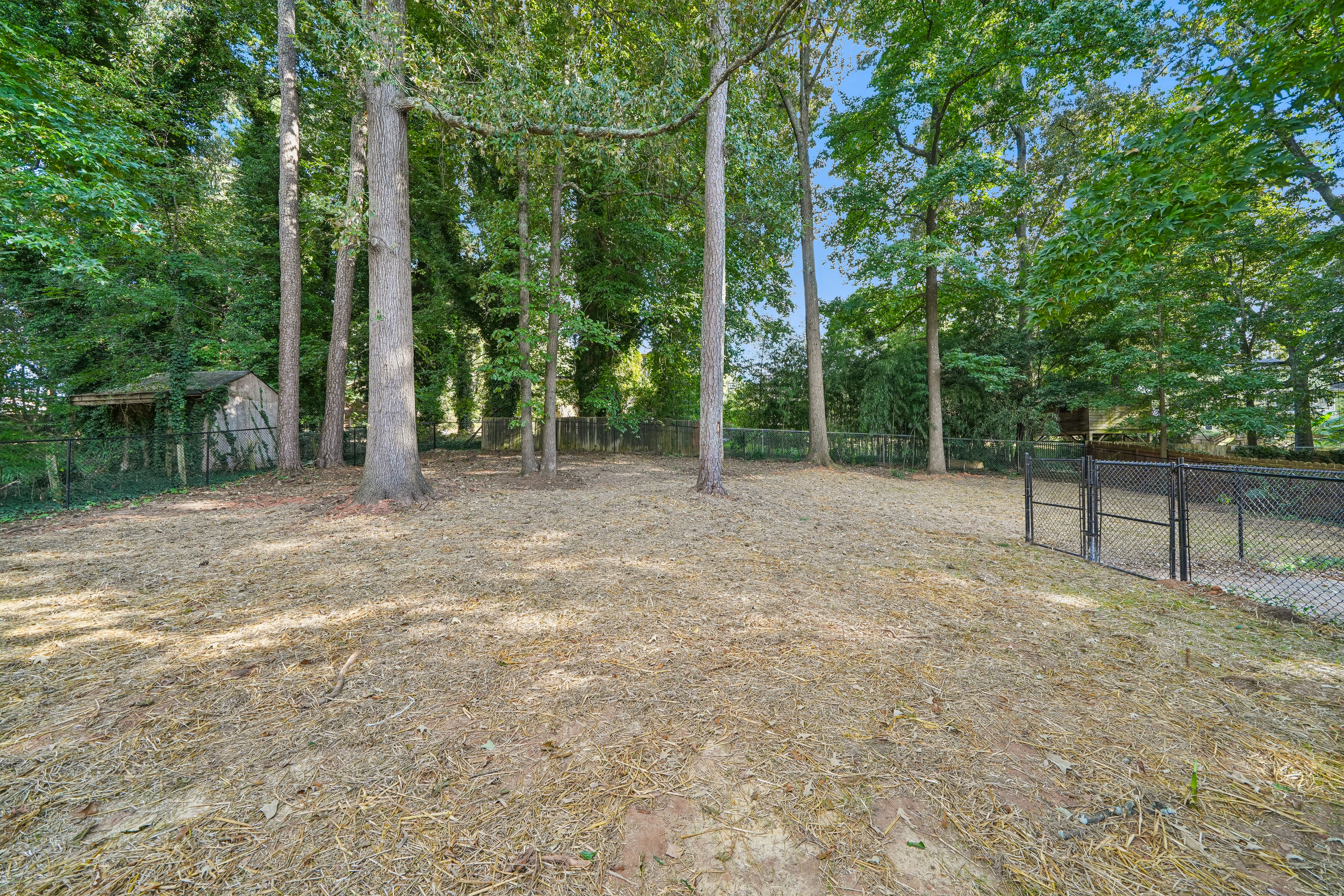 Photo 7 of 30 of 721 Belmont Rdg, Lawrenceville, GA