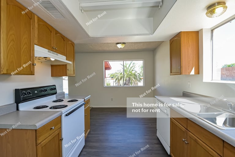 Photo 4 of 25 - 630 N Citrus Ave, Tucson, AZ 85748