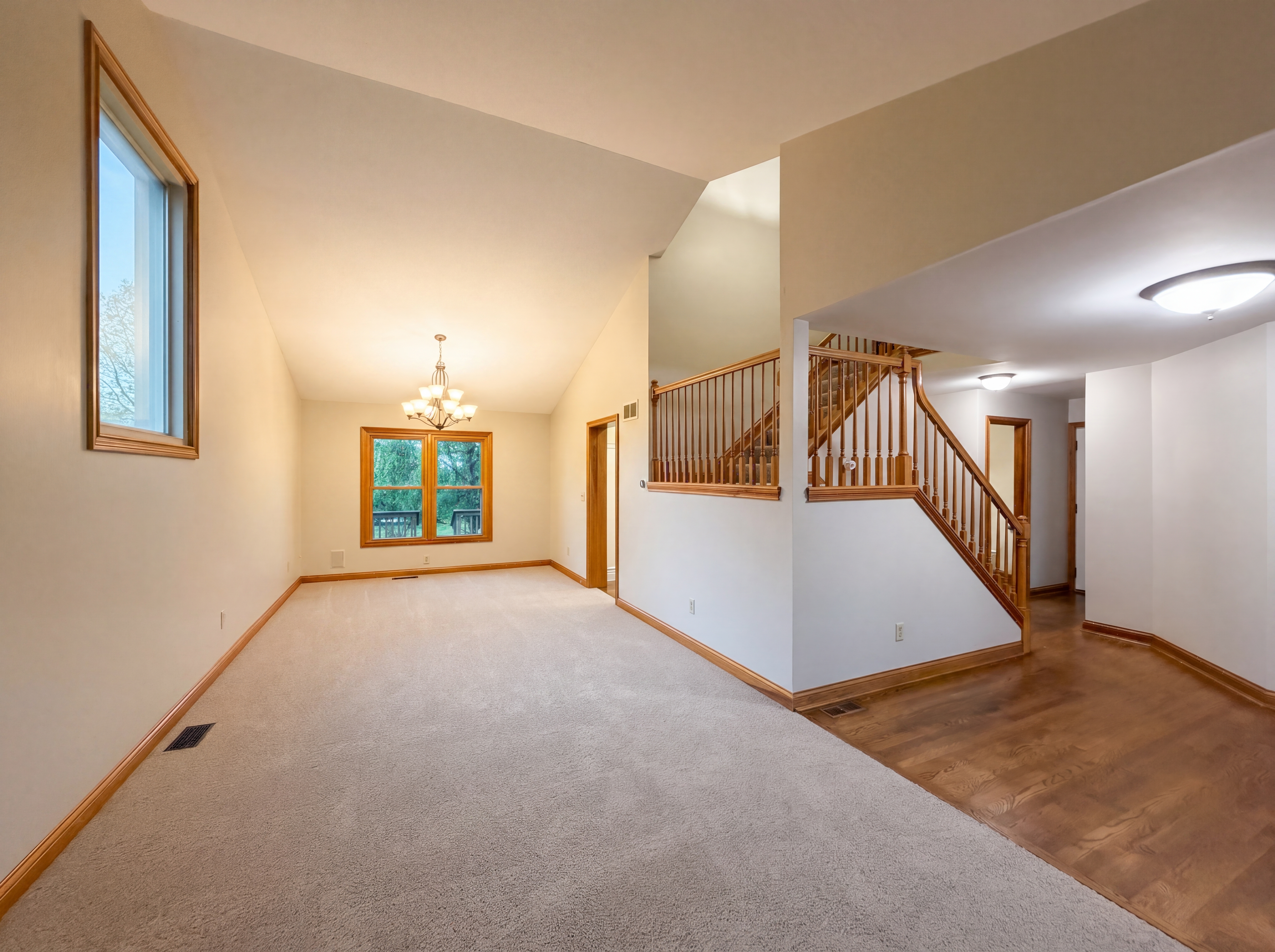 Photo 7 of 40 of 4758 Carriage Dr, Mason, OH