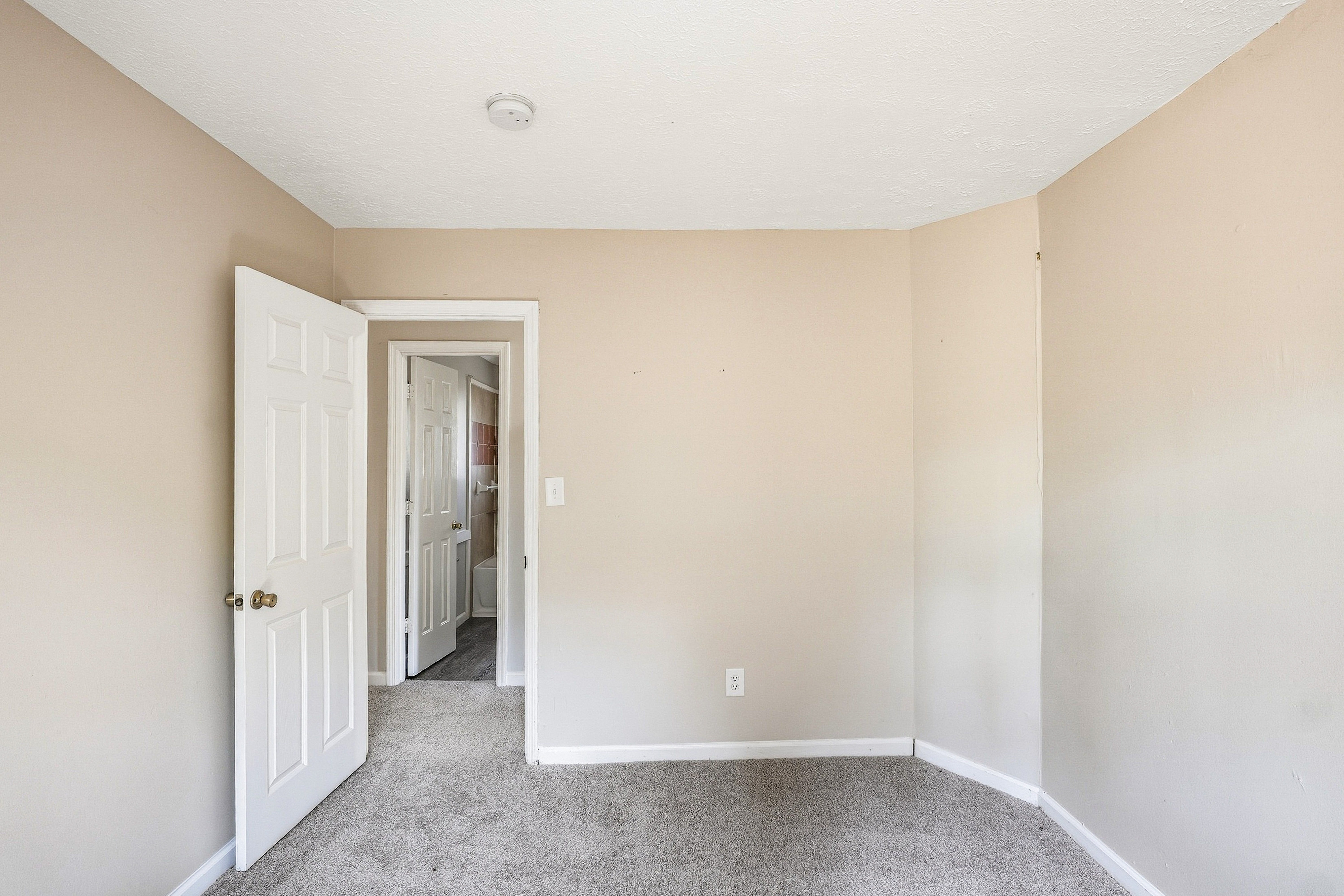 Photo 11 of 19 of 71 Bethesda Church Rd, Lawrenceville, GA
