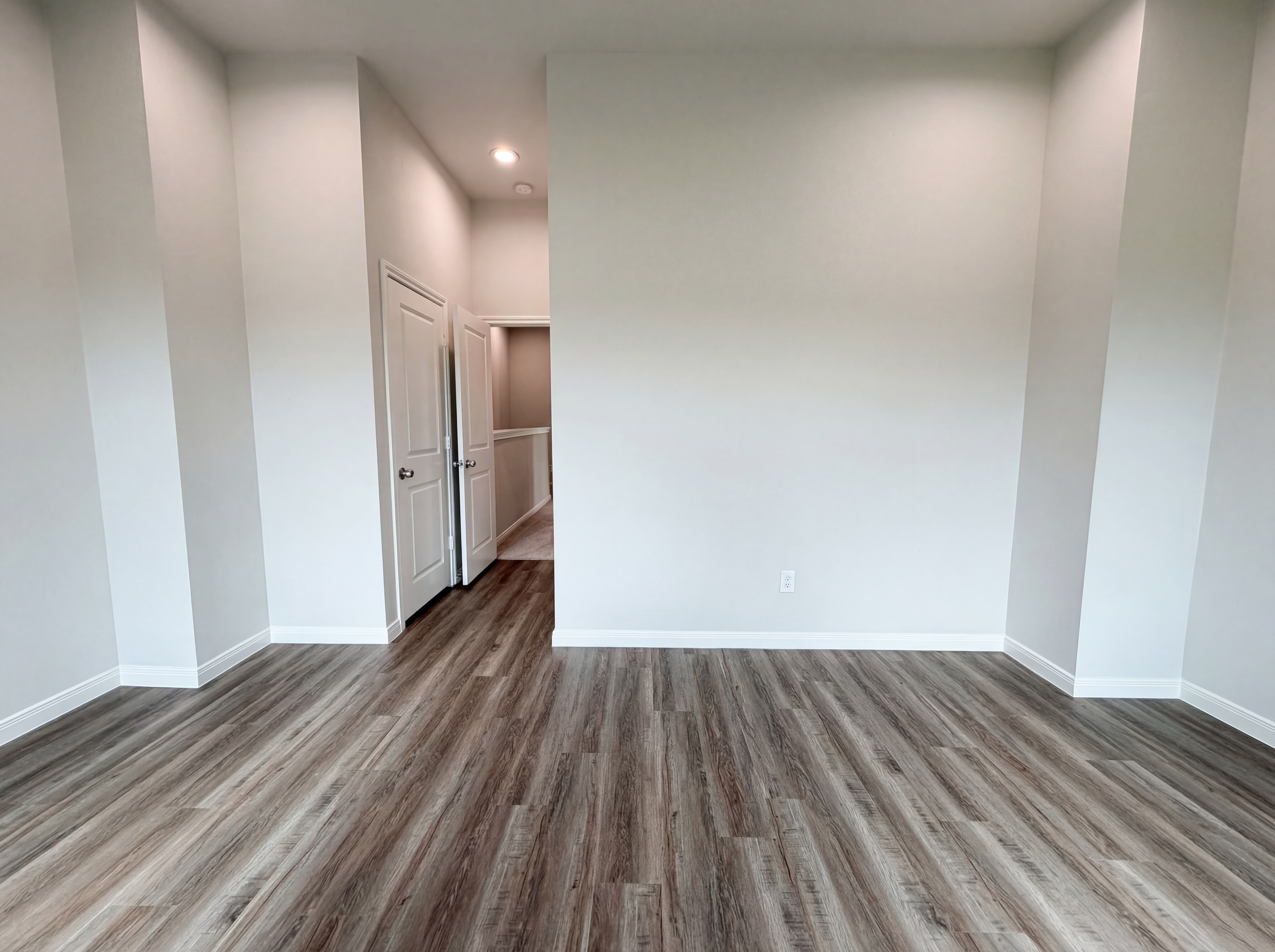 Photo 15 of 17 of 18803 Luminescent Ln, Spring, TX