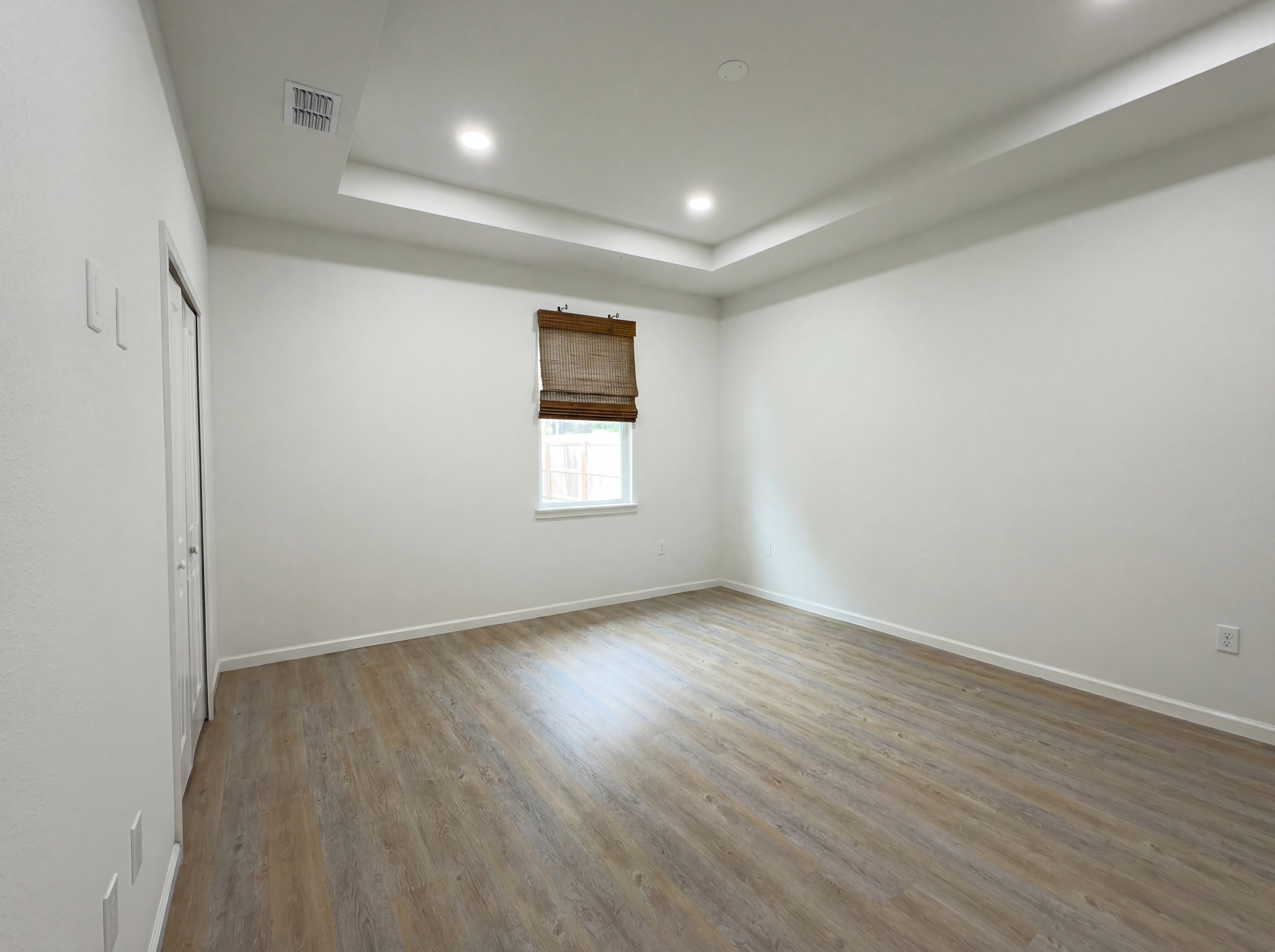 Photo 4 of 21 of 1254 Dunbar St, Altamonte Springs, FL