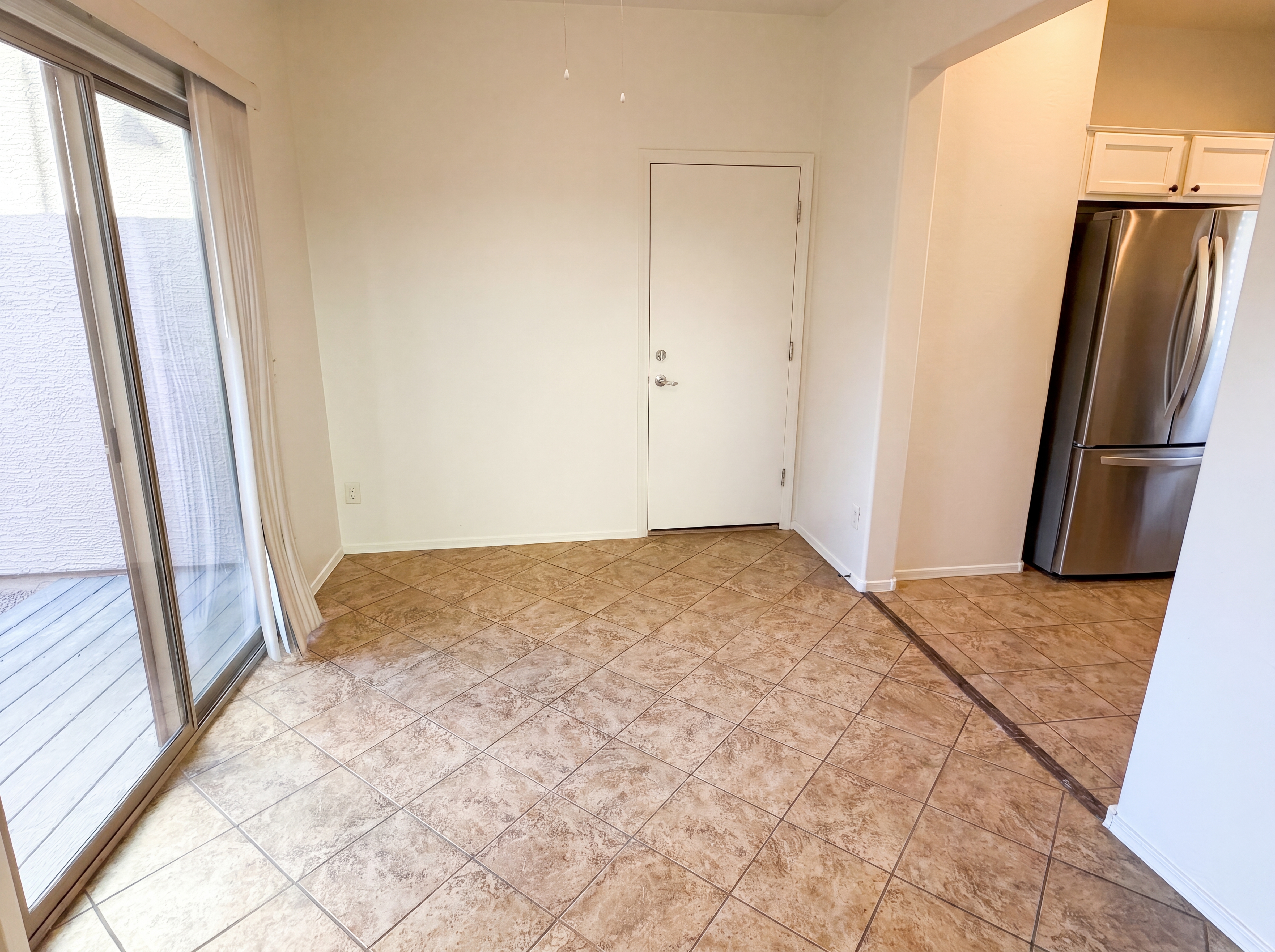 Photo 7 of 33 of 22075 N 103rd Ln, Peoria, AZ