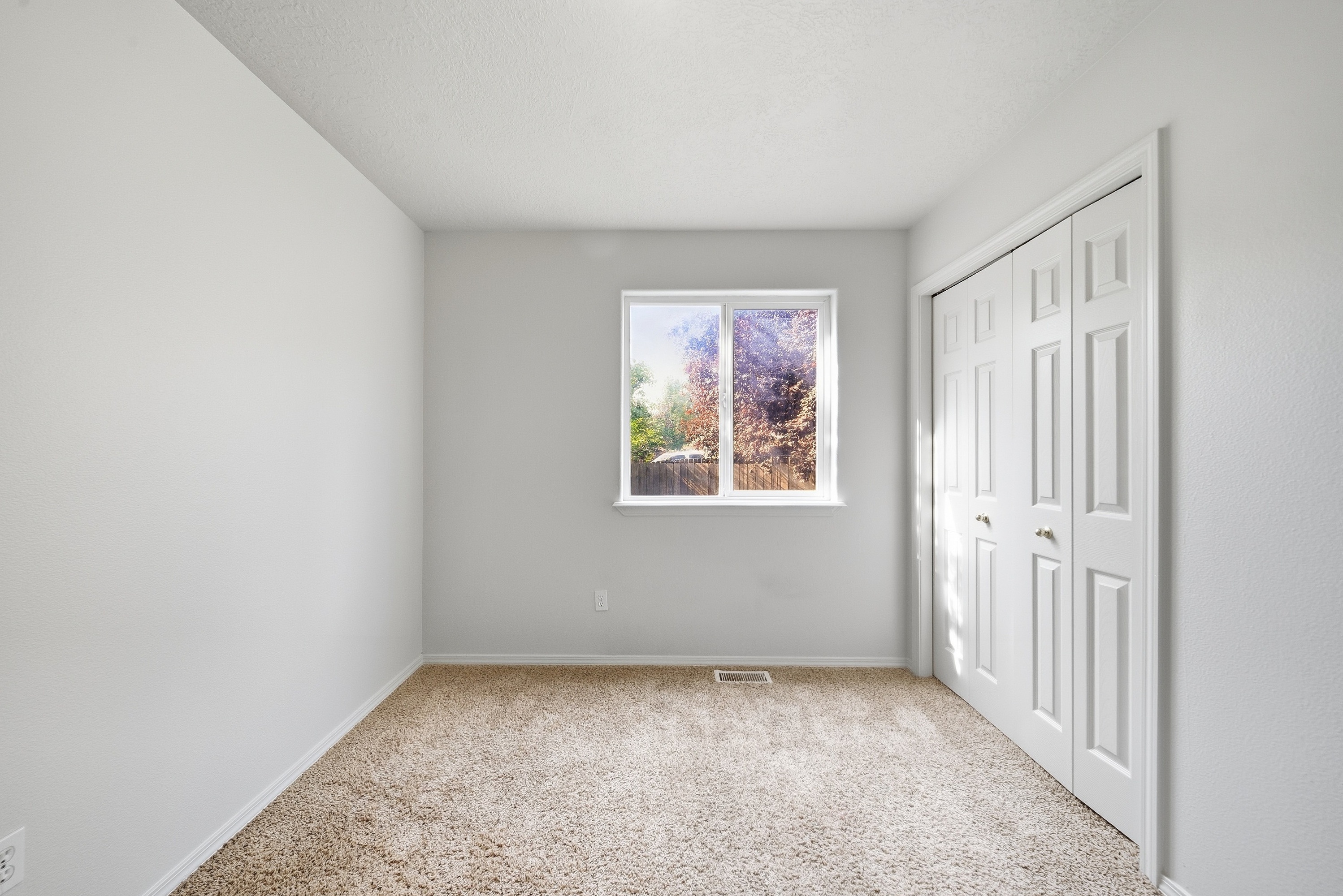 Photo 19 of 27 of 12522 W Camas Dr, Boise, ID