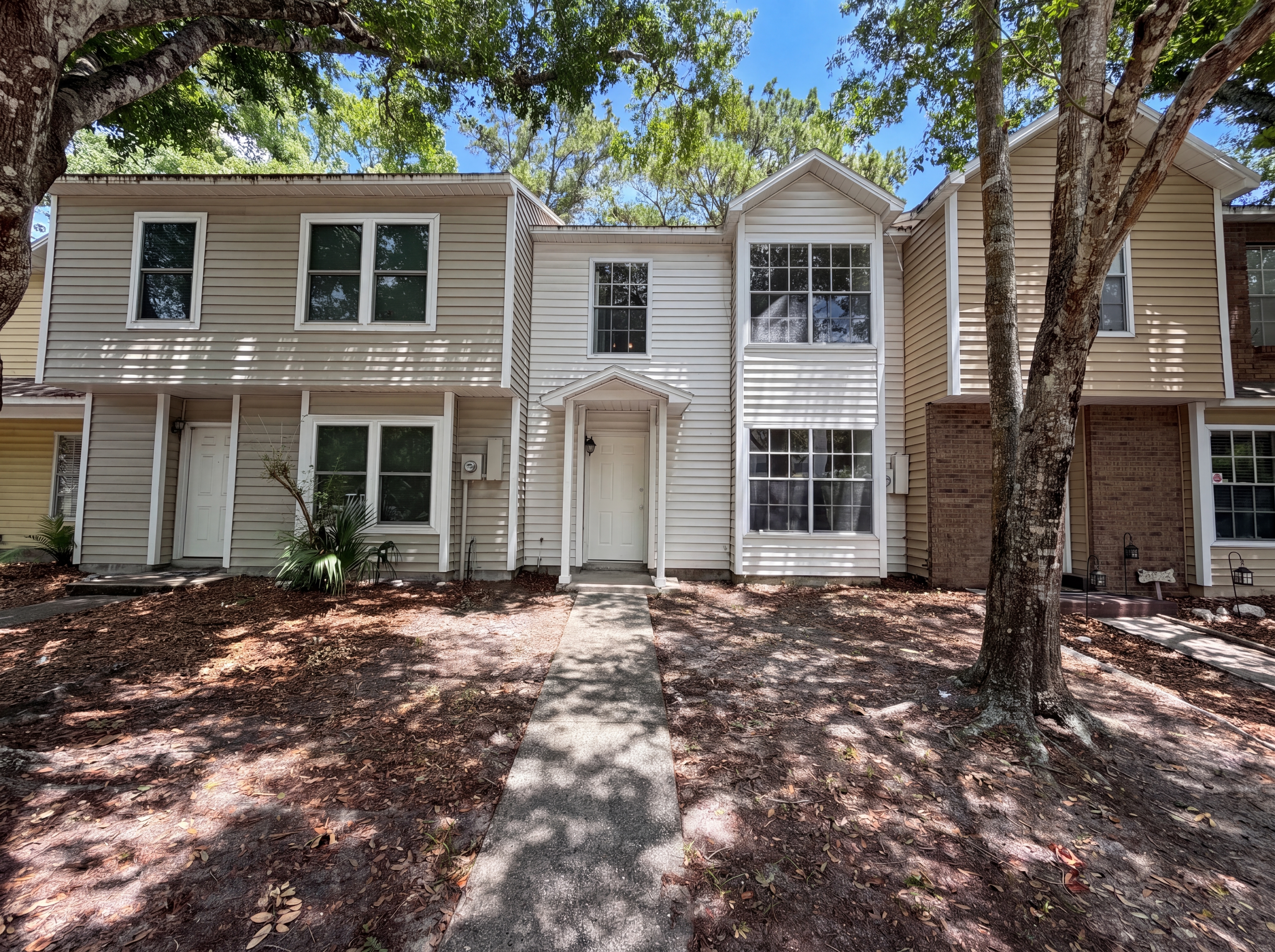 Photo 21 of 26 of 510 Green Spring Cir, Winter Springs, FL