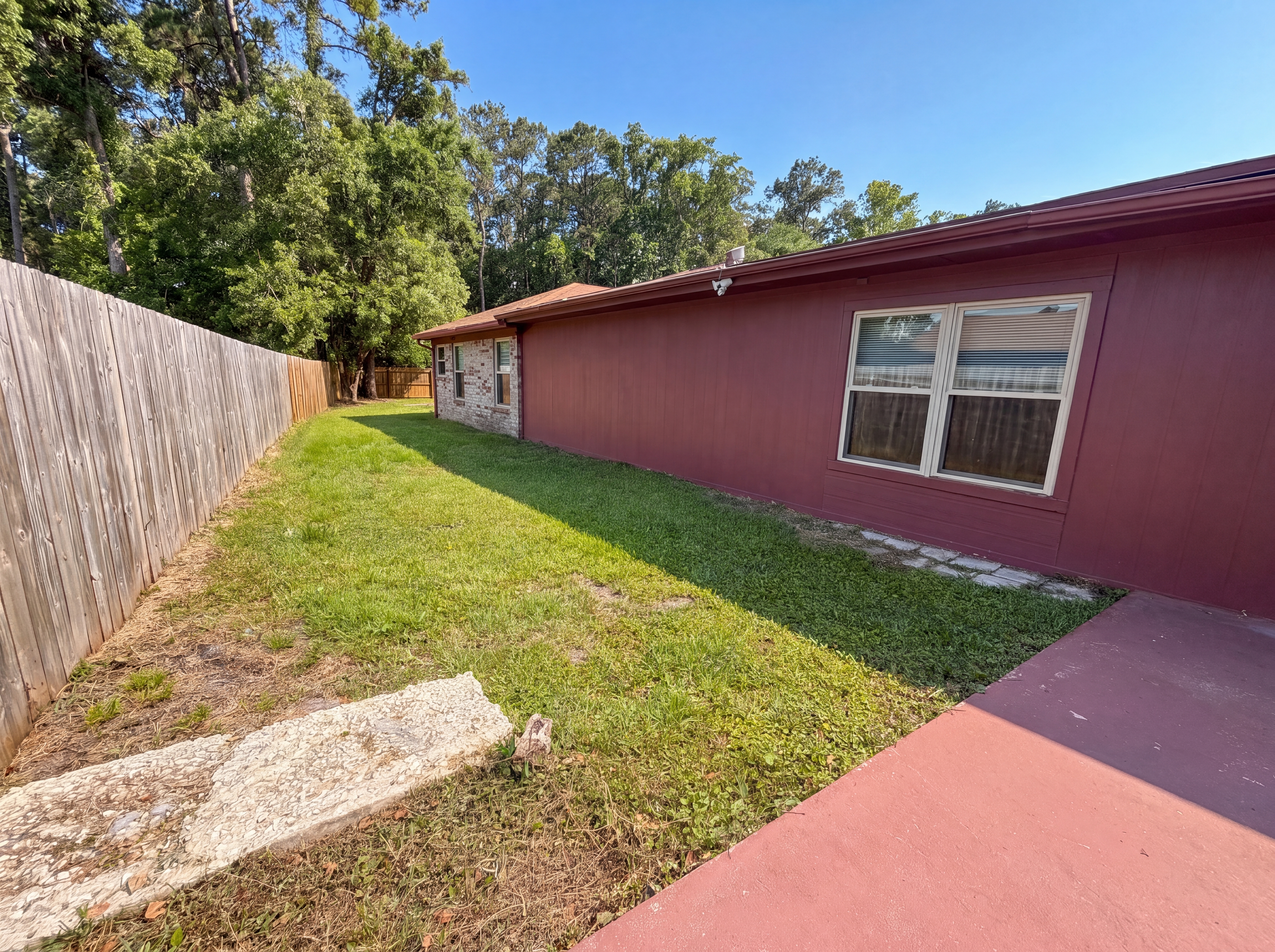 Photo 21 of 22 of 841 Chalmet Ln, Jacksonville, FL