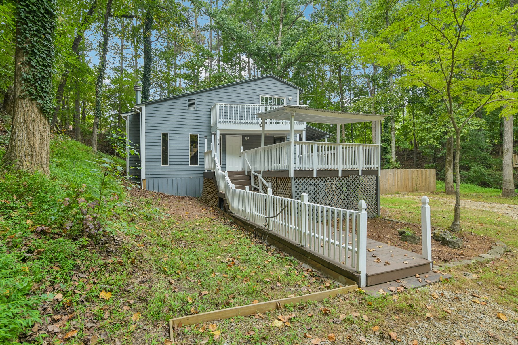 Photo 1 of 1370 Eaglecreek Trl