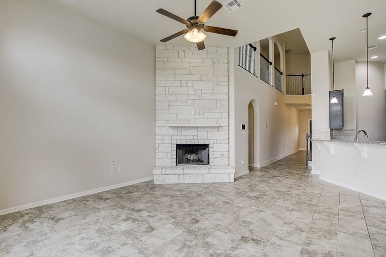 Photo 16 of 37 - 20409 Great Egret Ln, Pflugerville, TX 78660