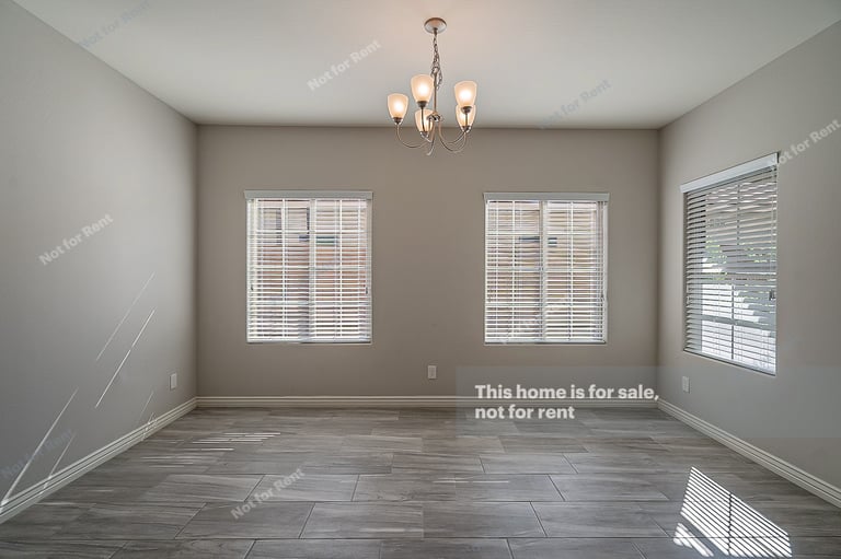 Photo 5 of 16 - 2736 E Mews Rd, Gilbert, AZ 85298