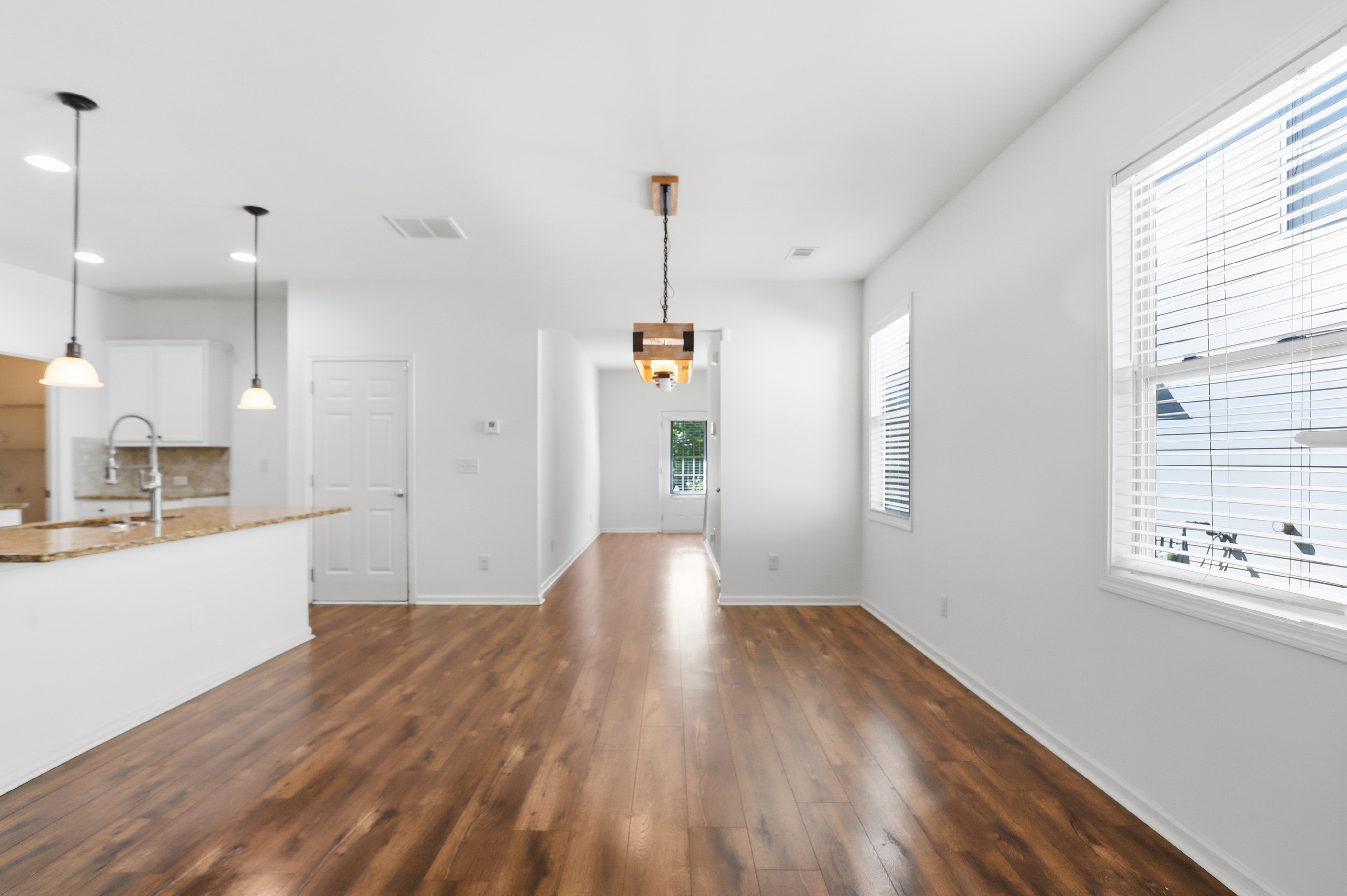 Photo 9 of 36 of 272 Shaw Dr, Acworth, GA