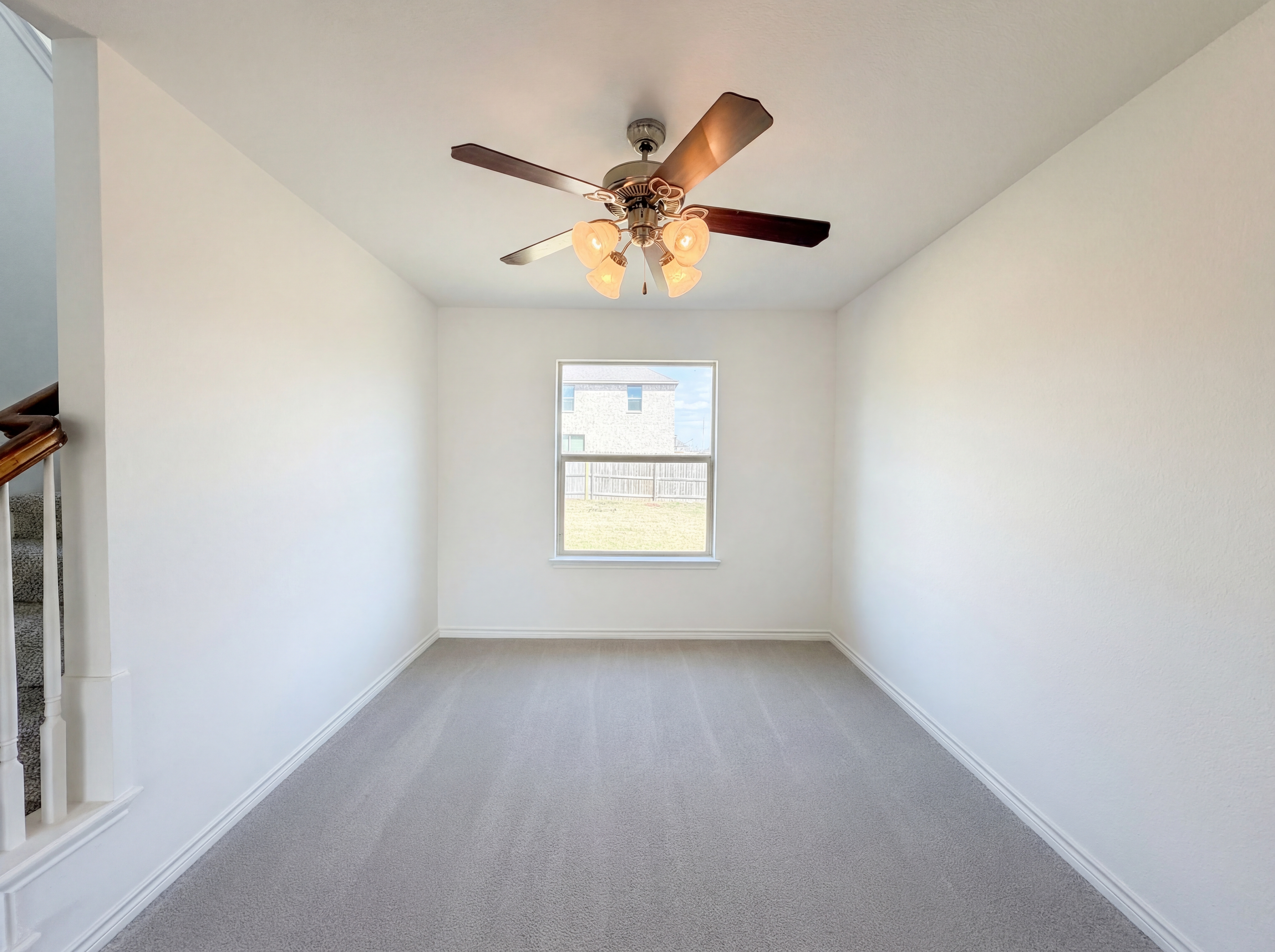 Photo 7 of 20 of 1200 Boxwood Dr, Crowley, TX