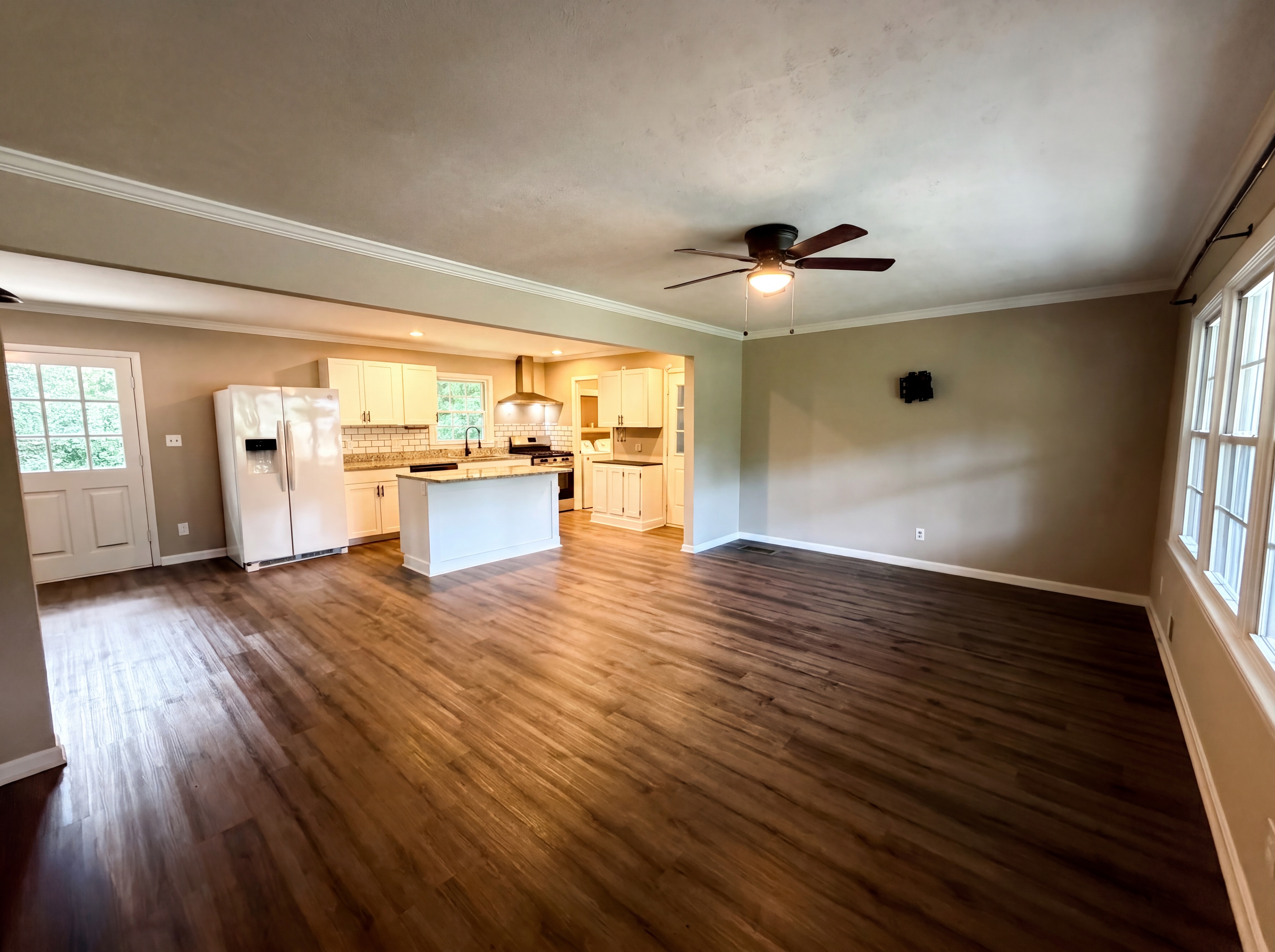 Photo 19 of 30 of 190 Stroud Dr SE, Mableton, GA