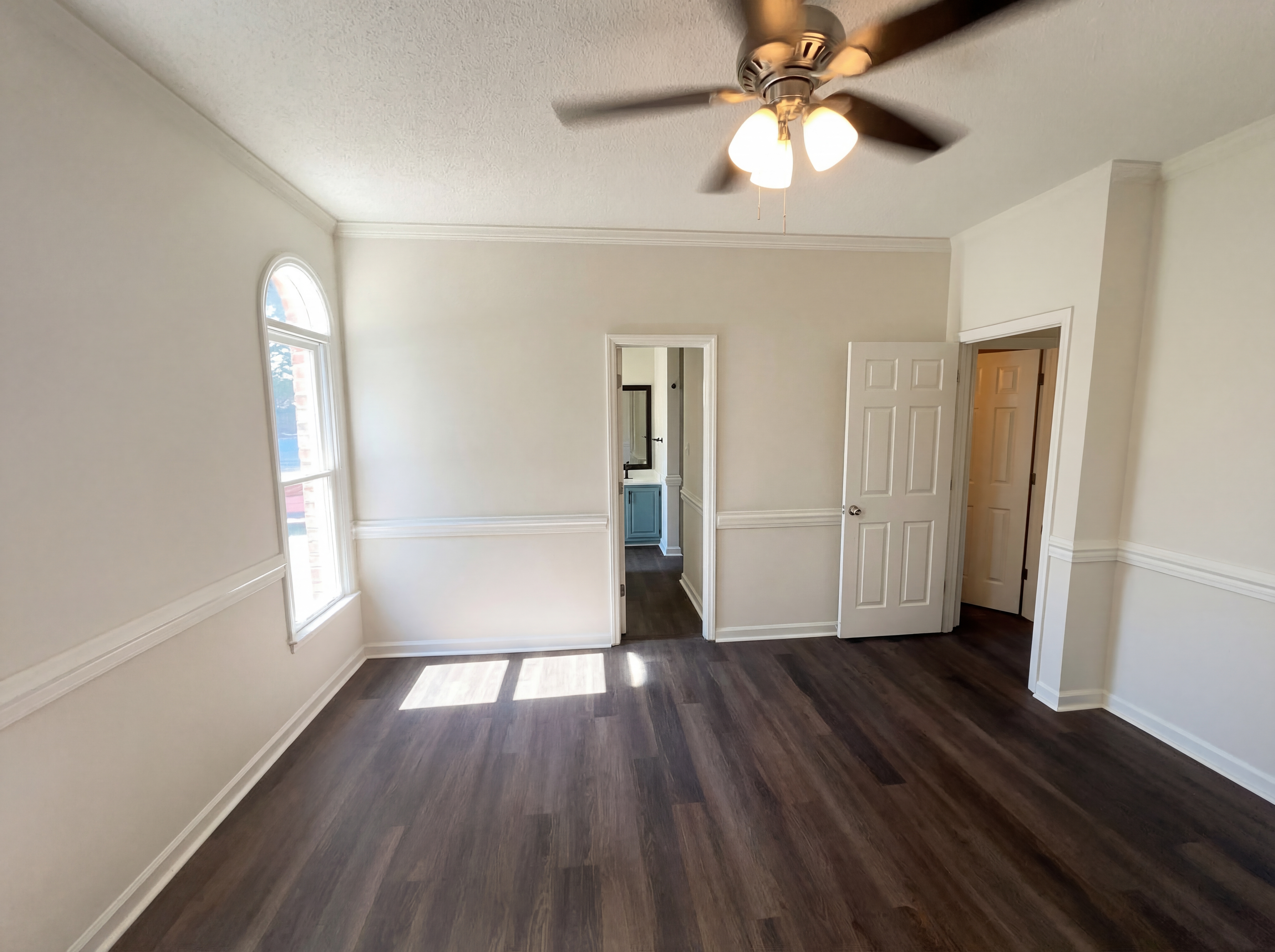 Photo 12 of 22 of 905 Kensal Green Dr, Kernersville, NC