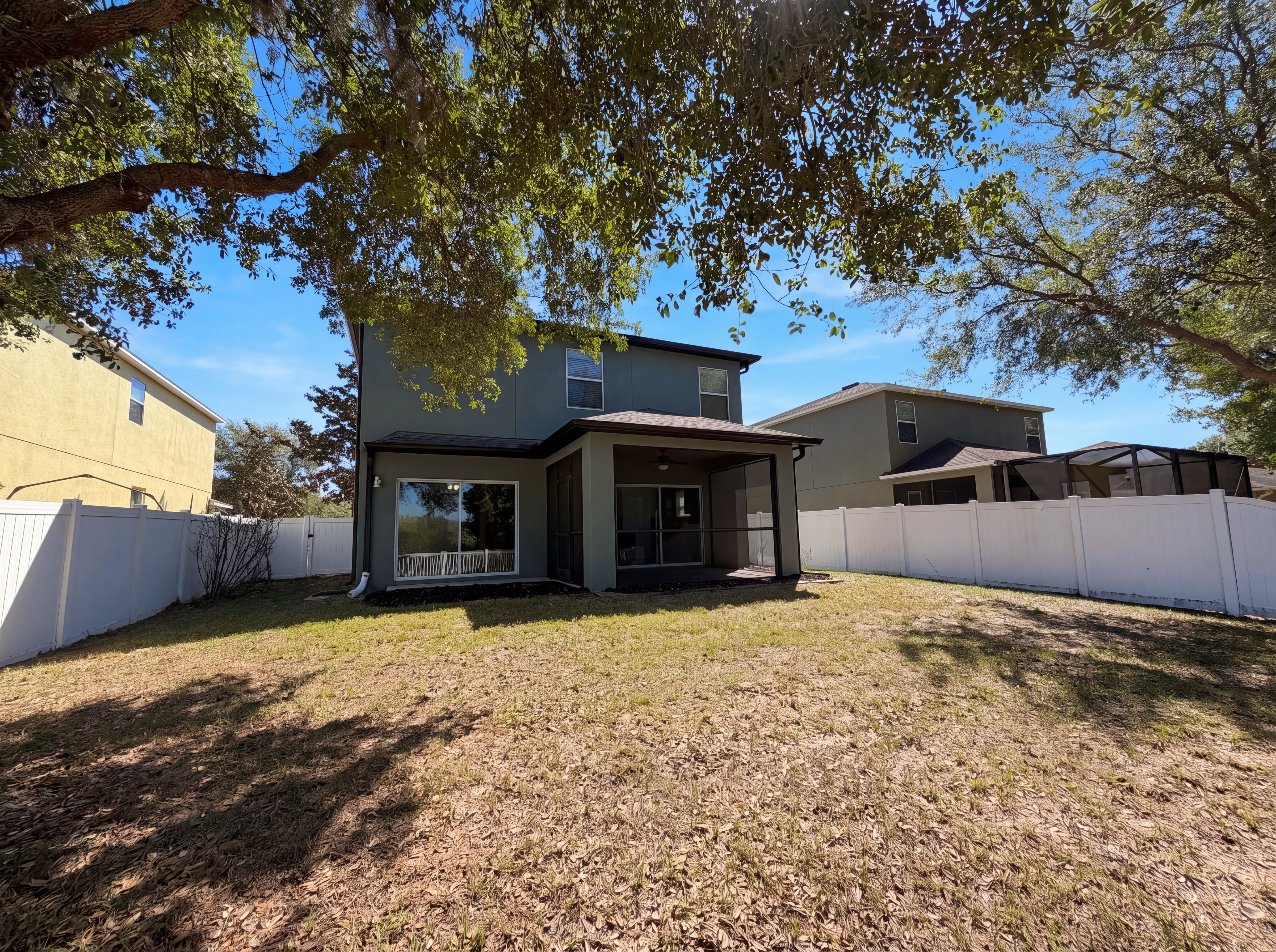Photo 5 of 36 of 12437 Field Point Way, Spring Hill, FL