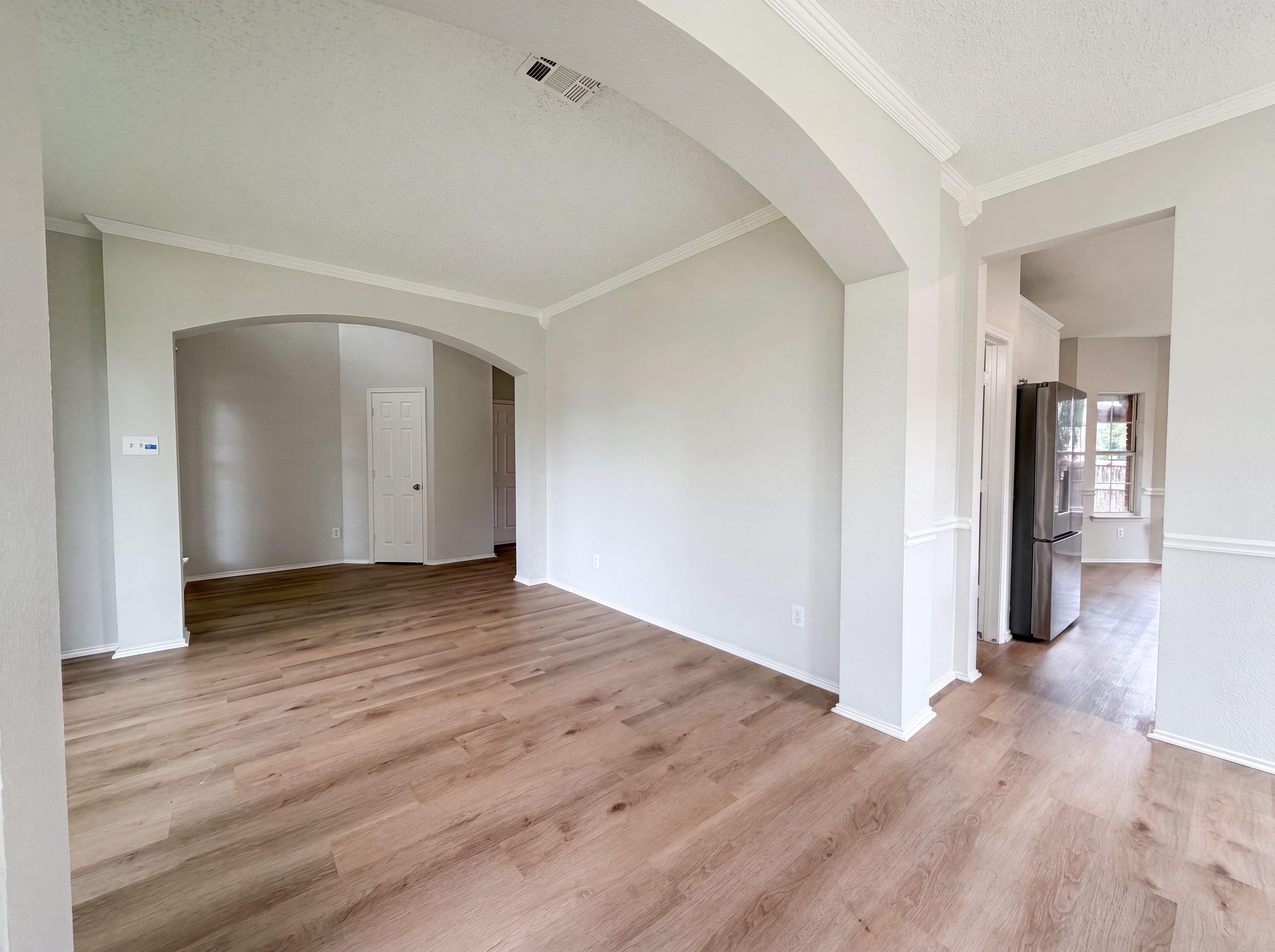 Photo 9 of 31 of 2404 Katina Dr, Flower Mound, TX